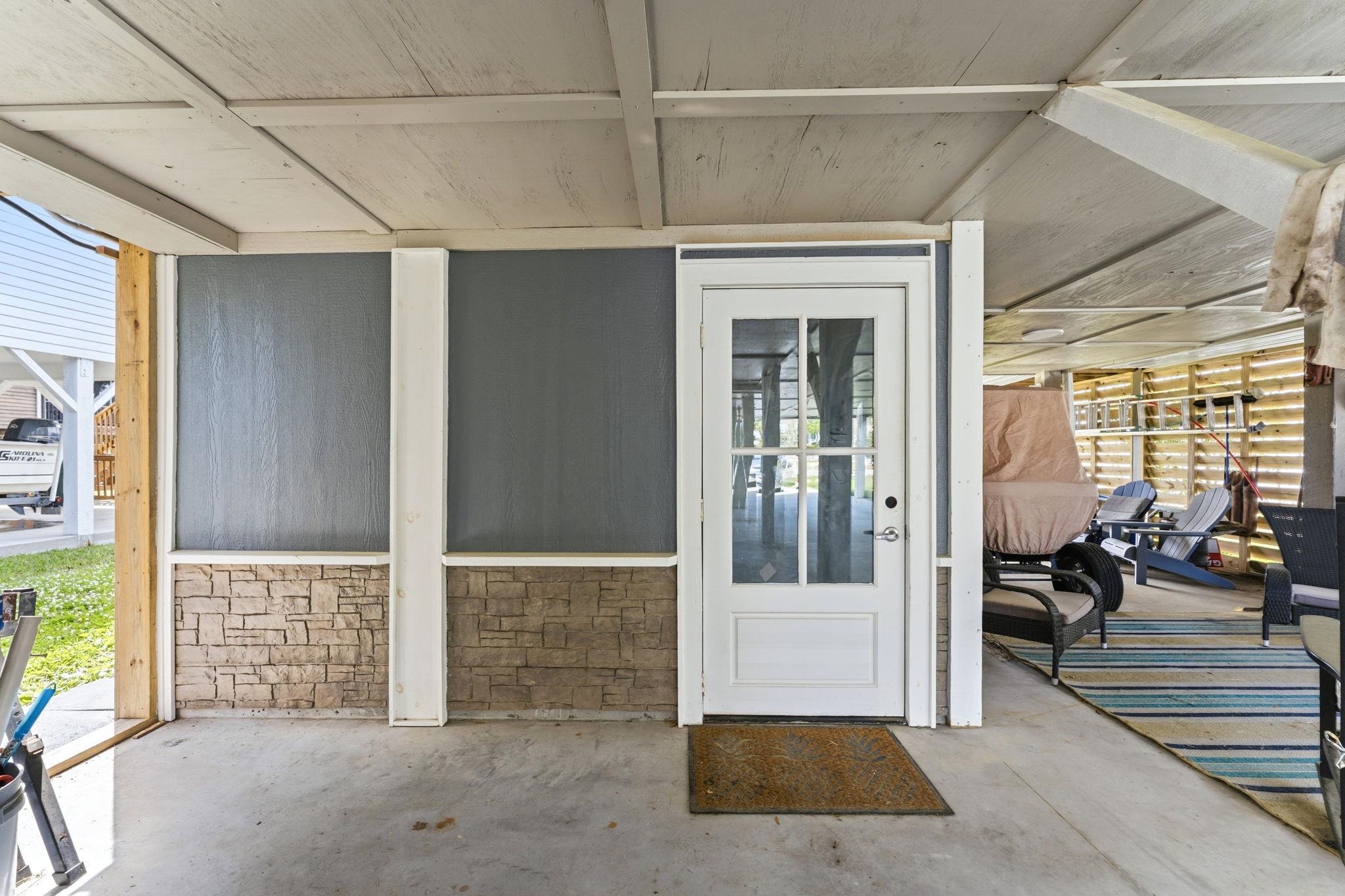 2204 Chestnut St. Property Photo 3