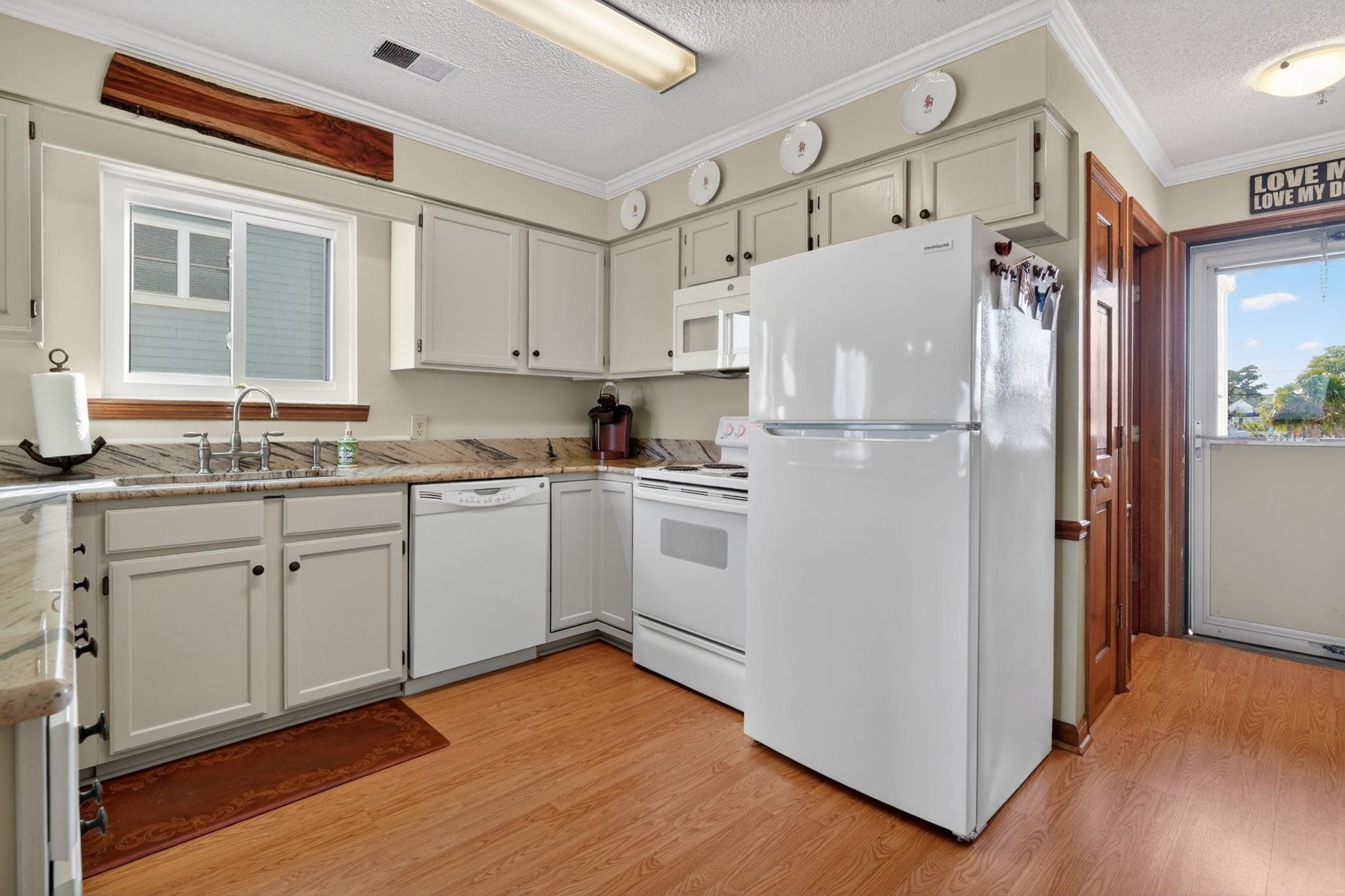 811 N Ocean Blvd. Property Photo 2