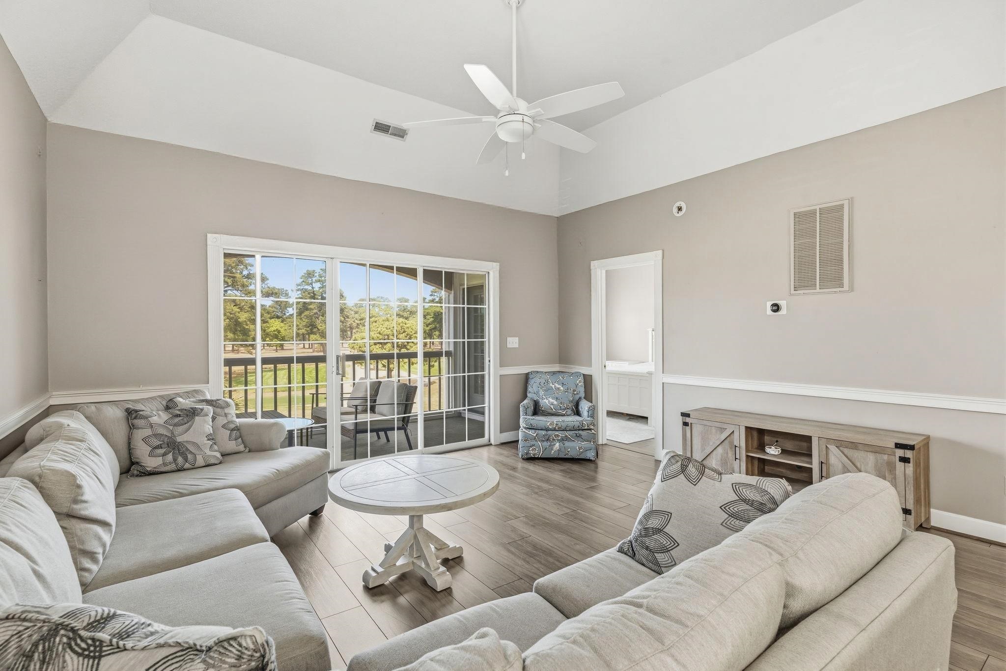 4761 Wild Iris Dr. Property Photo 8