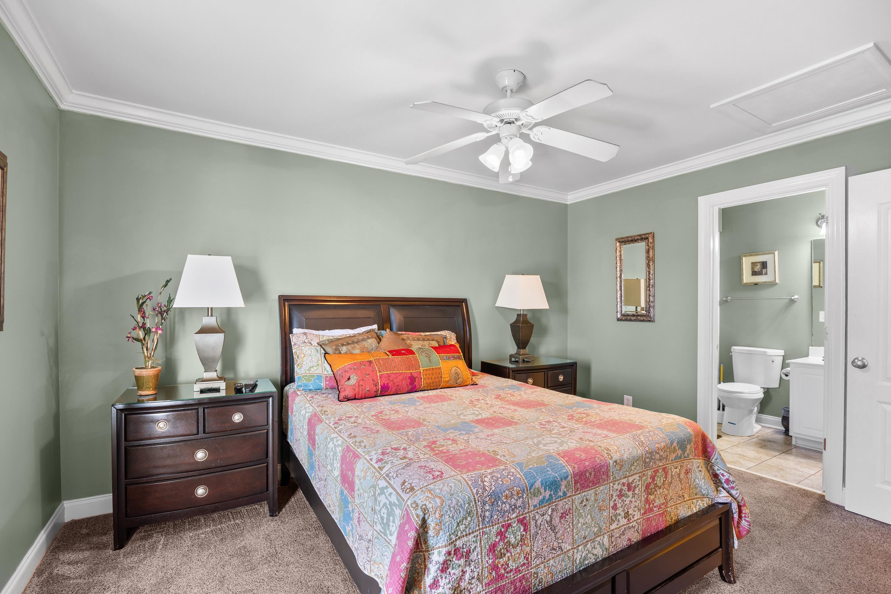 118 Seabreeze Dr. Property Photo 18