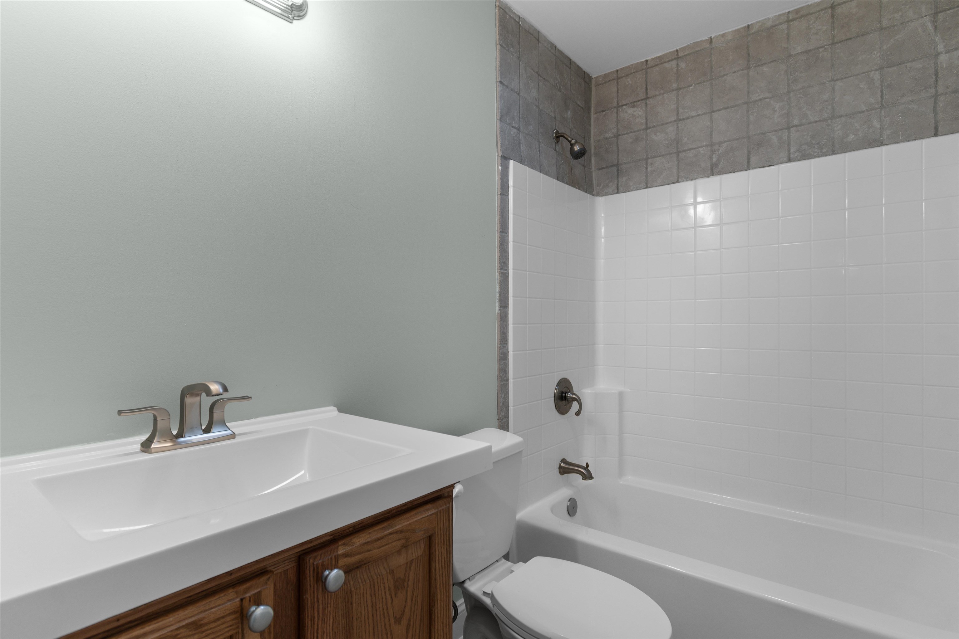 600 N 17th Ave. N Property Photo 36