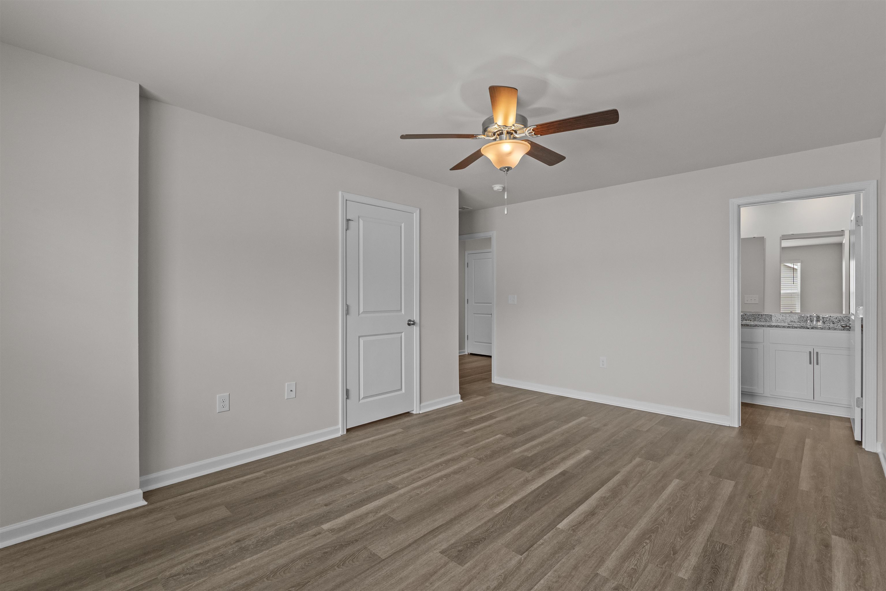 547 Gemstone Blvd Property Photo 19