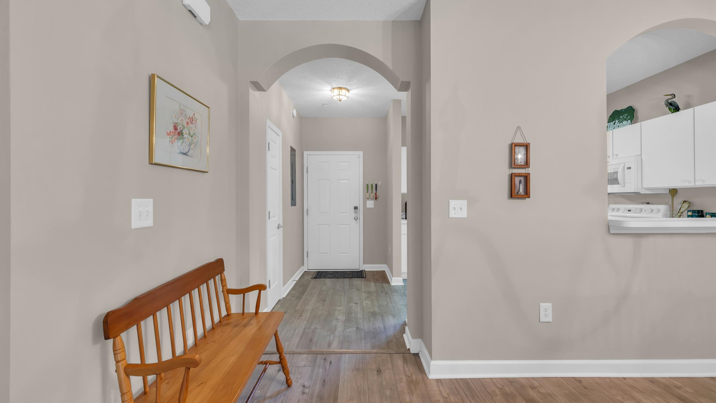 5825 Catalina Dr. Property Photo 6