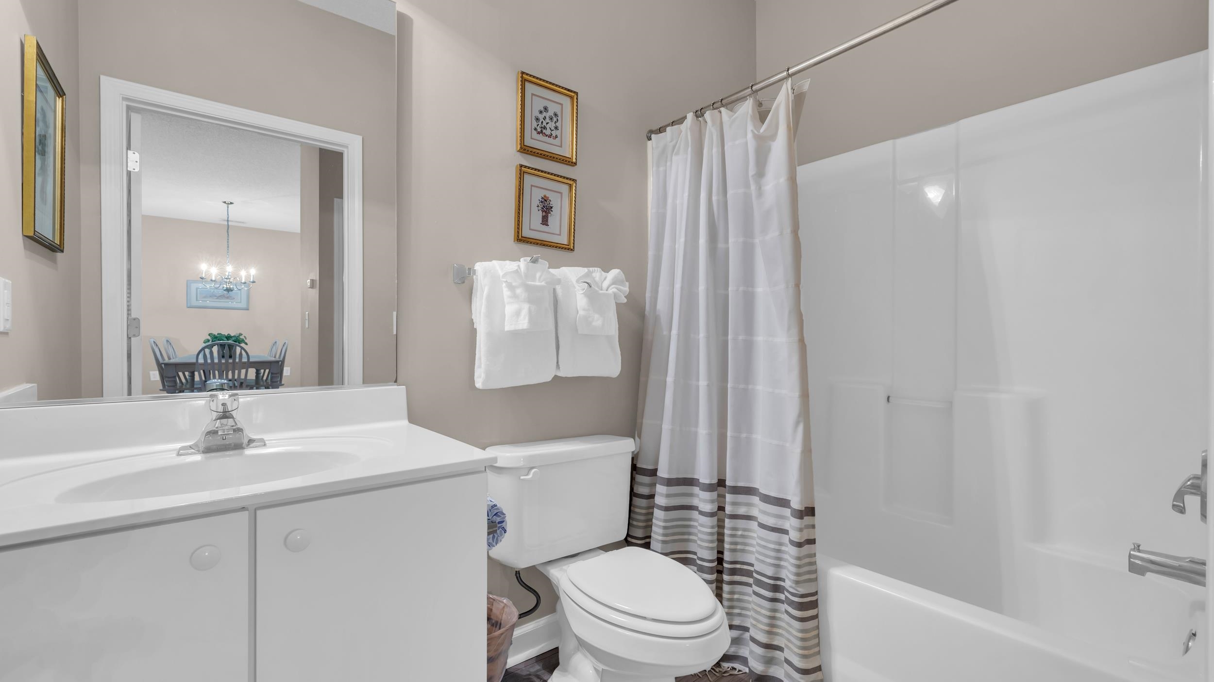 5825 Catalina Dr. Property Photo 18