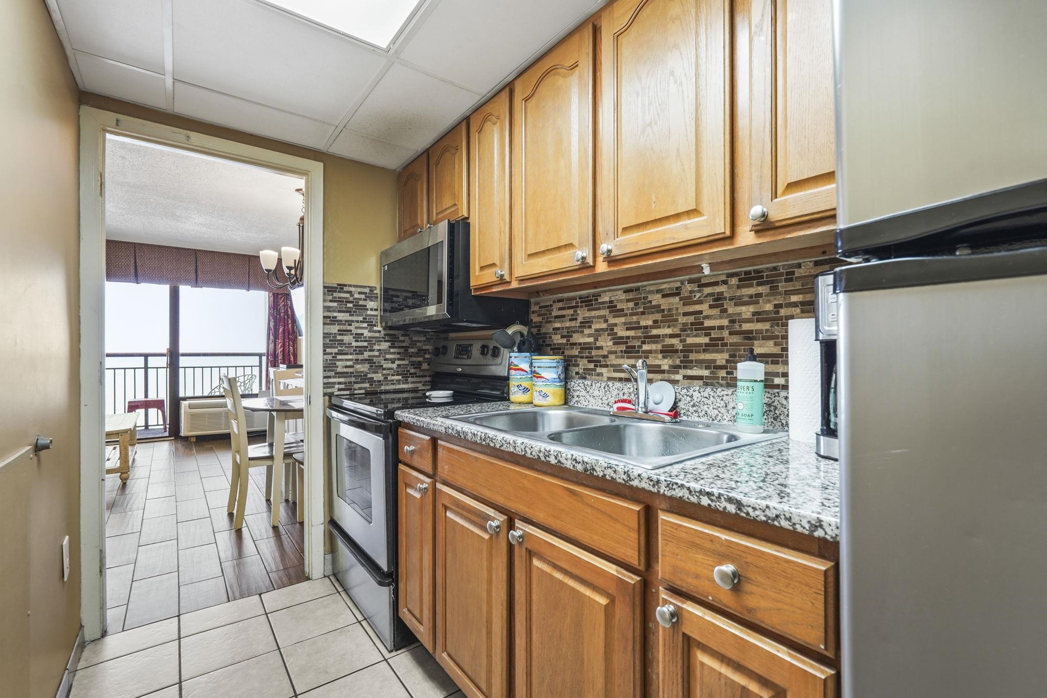 6804 N Ocean Blvd. Property Photo 12