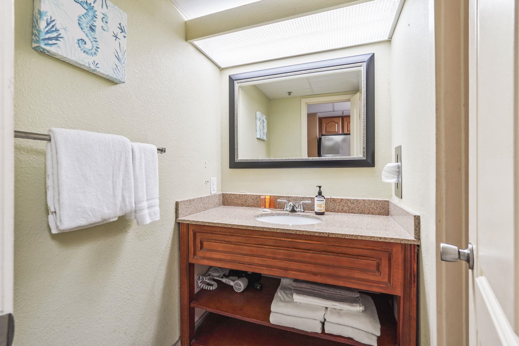 6804 N Ocean Blvd. Property Photo 22