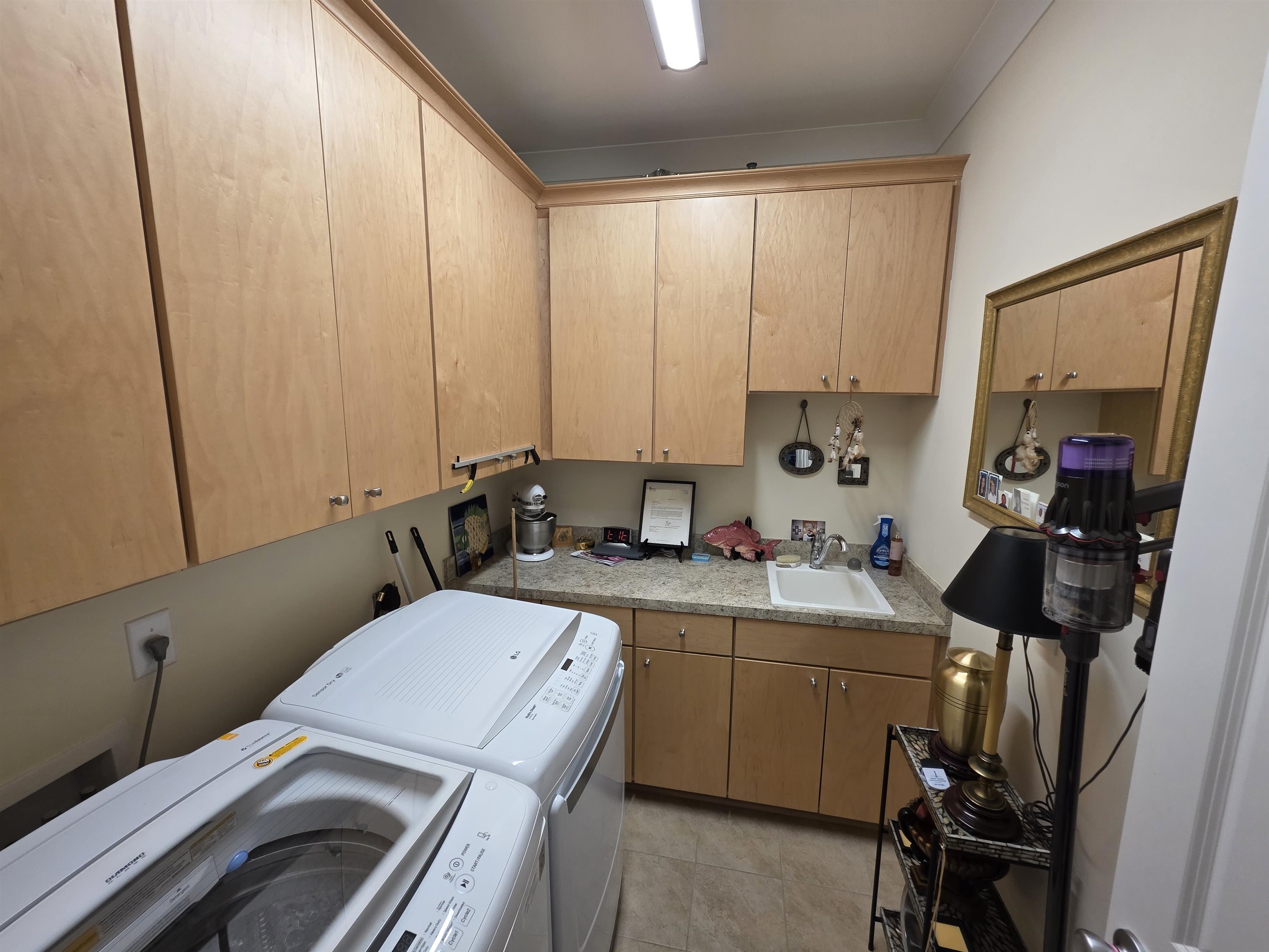 1198 Hitchfield Ln Property Photo 34