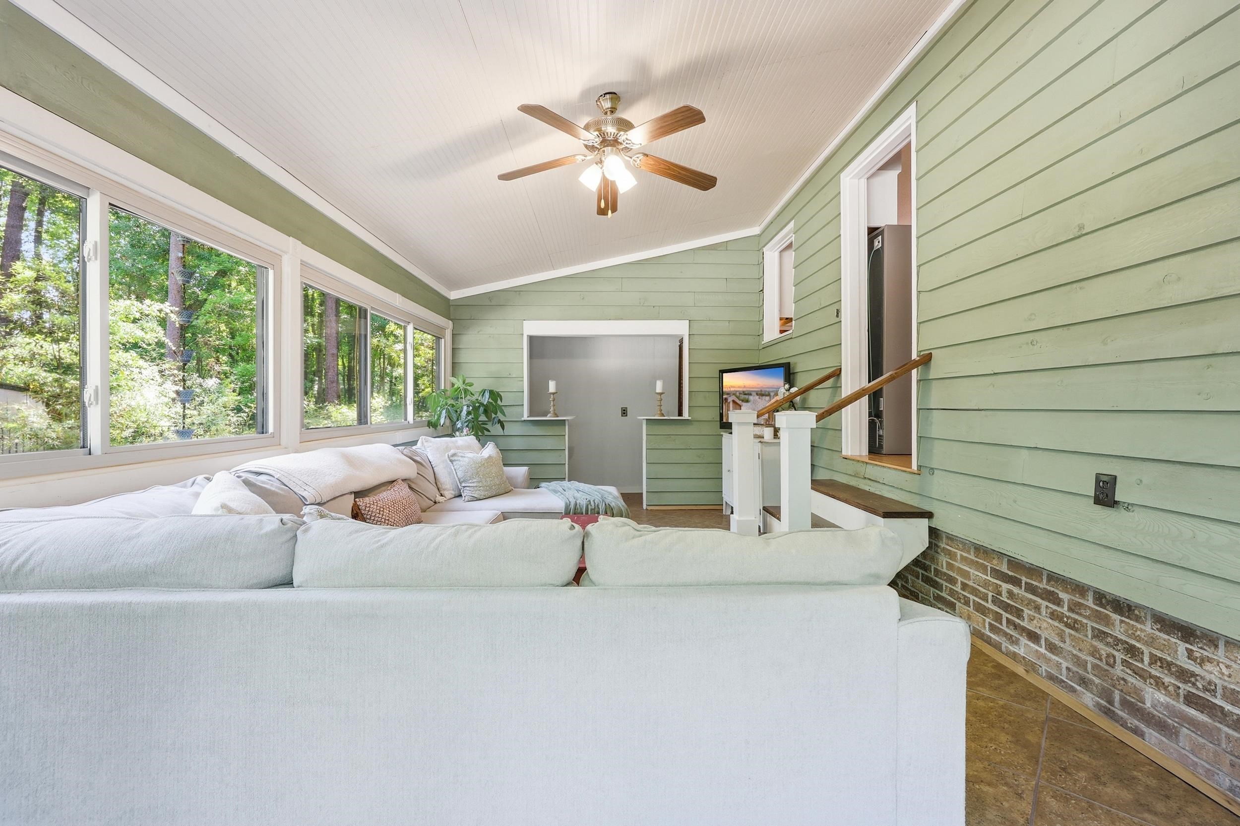 209 Moss Dale Ln. Property Photo 15