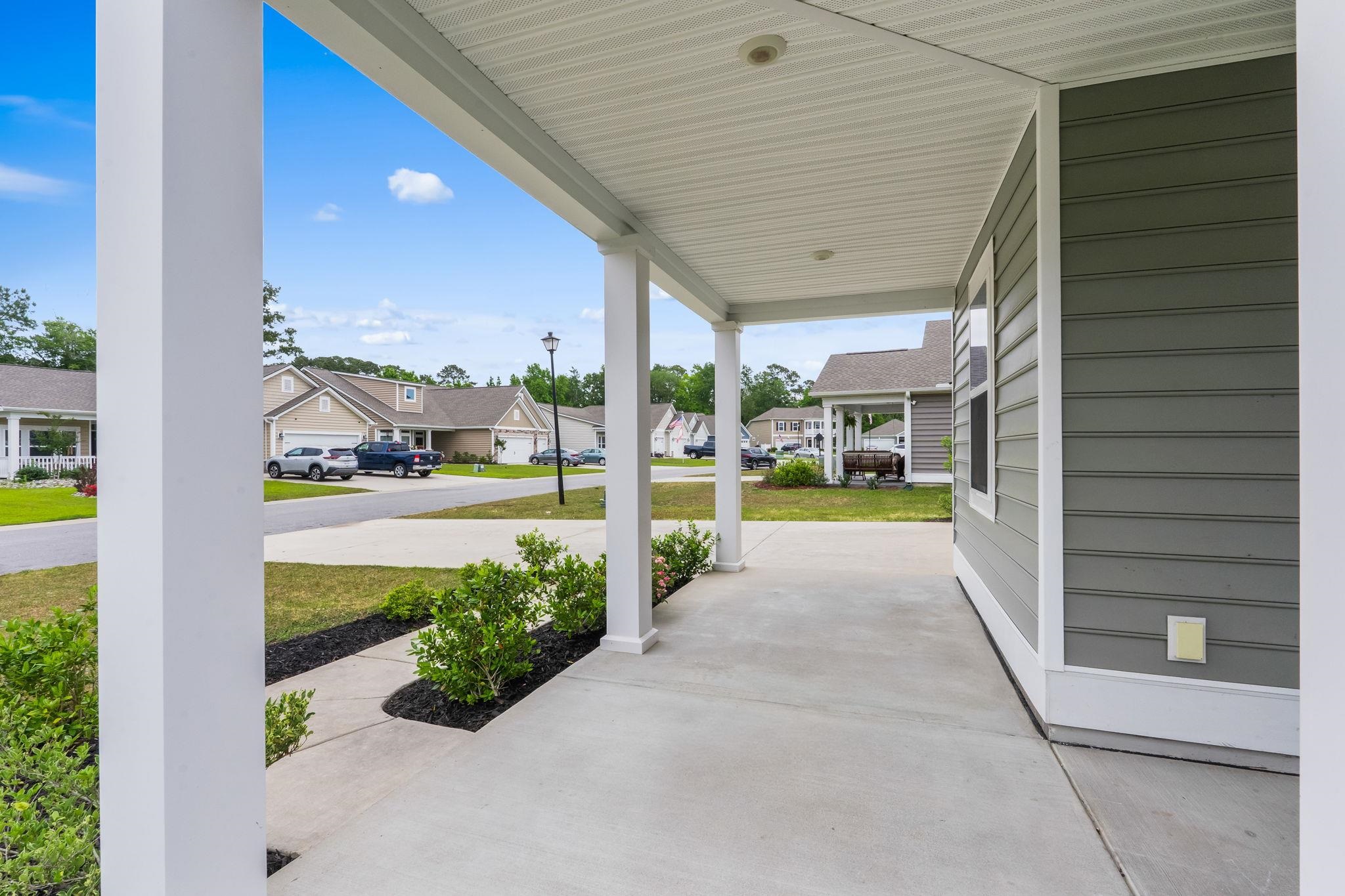 1091 Harbison Circle Property Photo 3