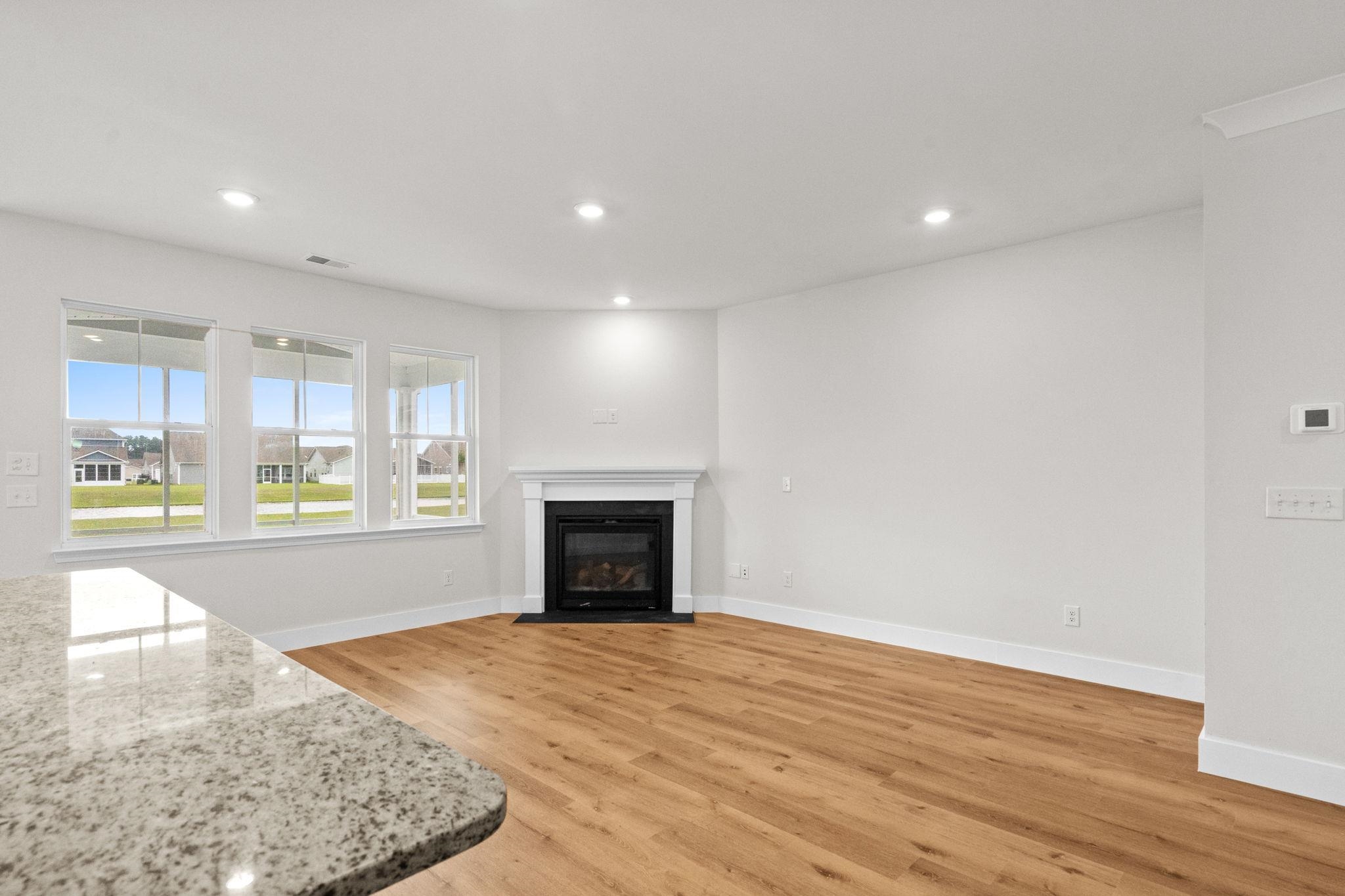 1091 Harbison Circle Property Photo 14