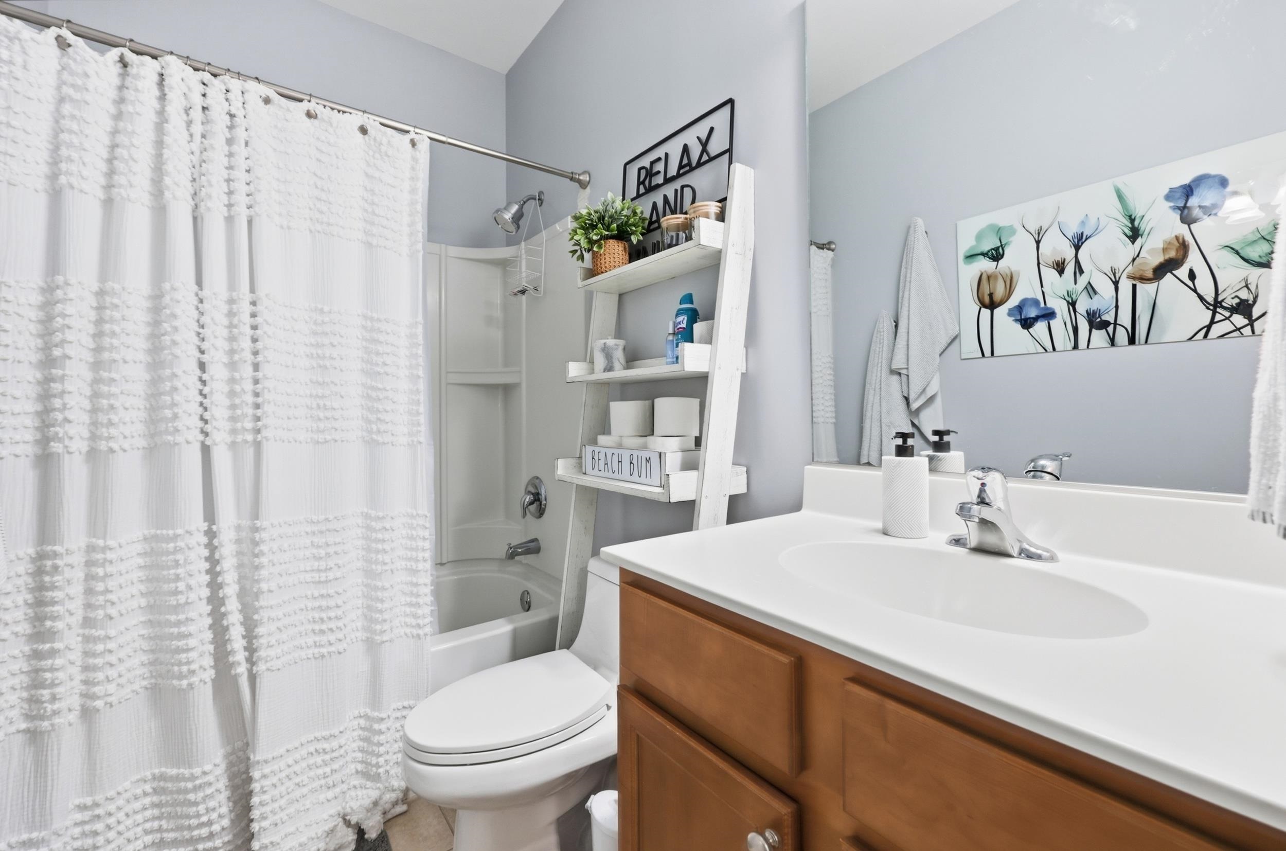 5010 Weatherwood Dr. Property Photo 23