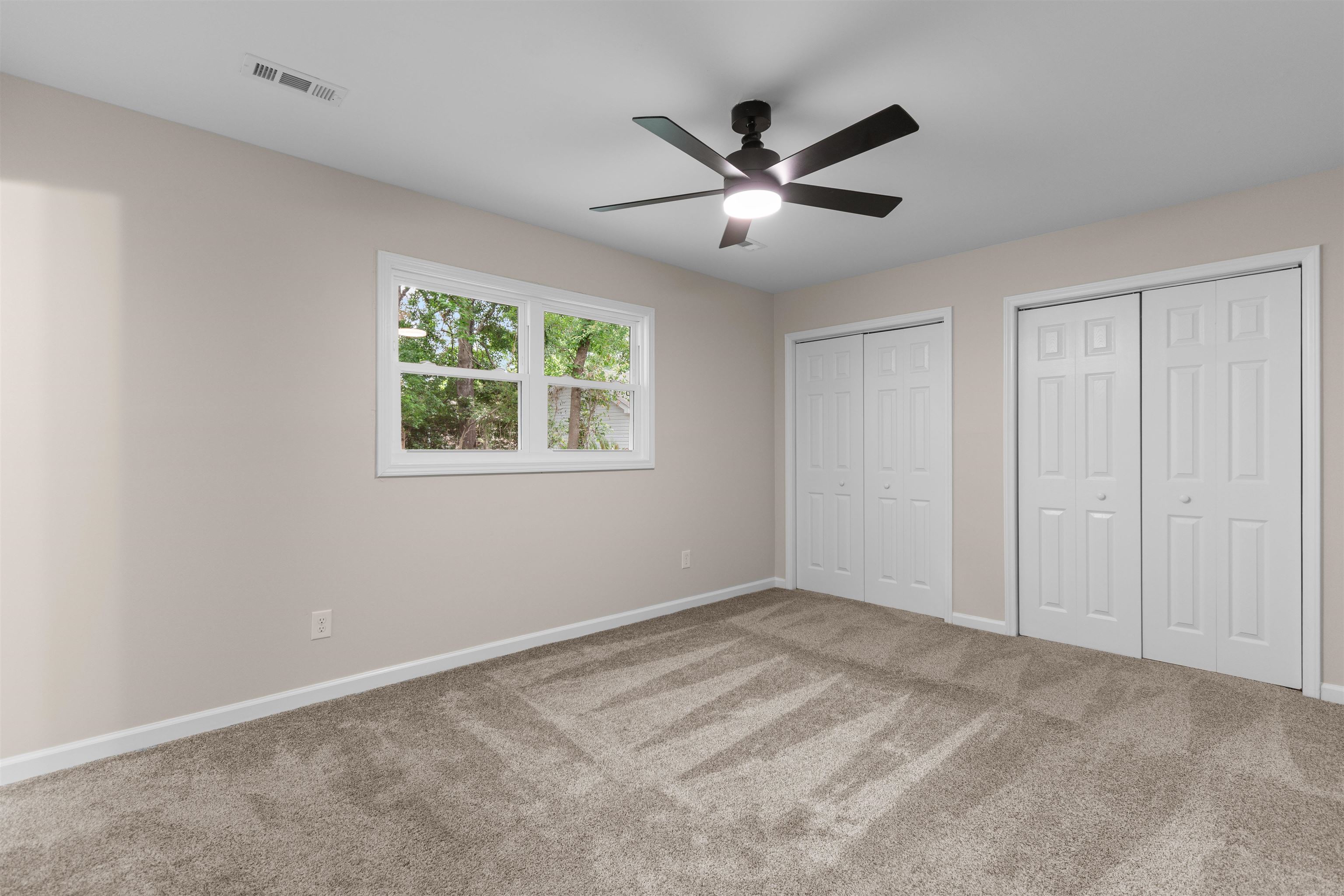 5620 Rosewood Dr. Property Photo 15
