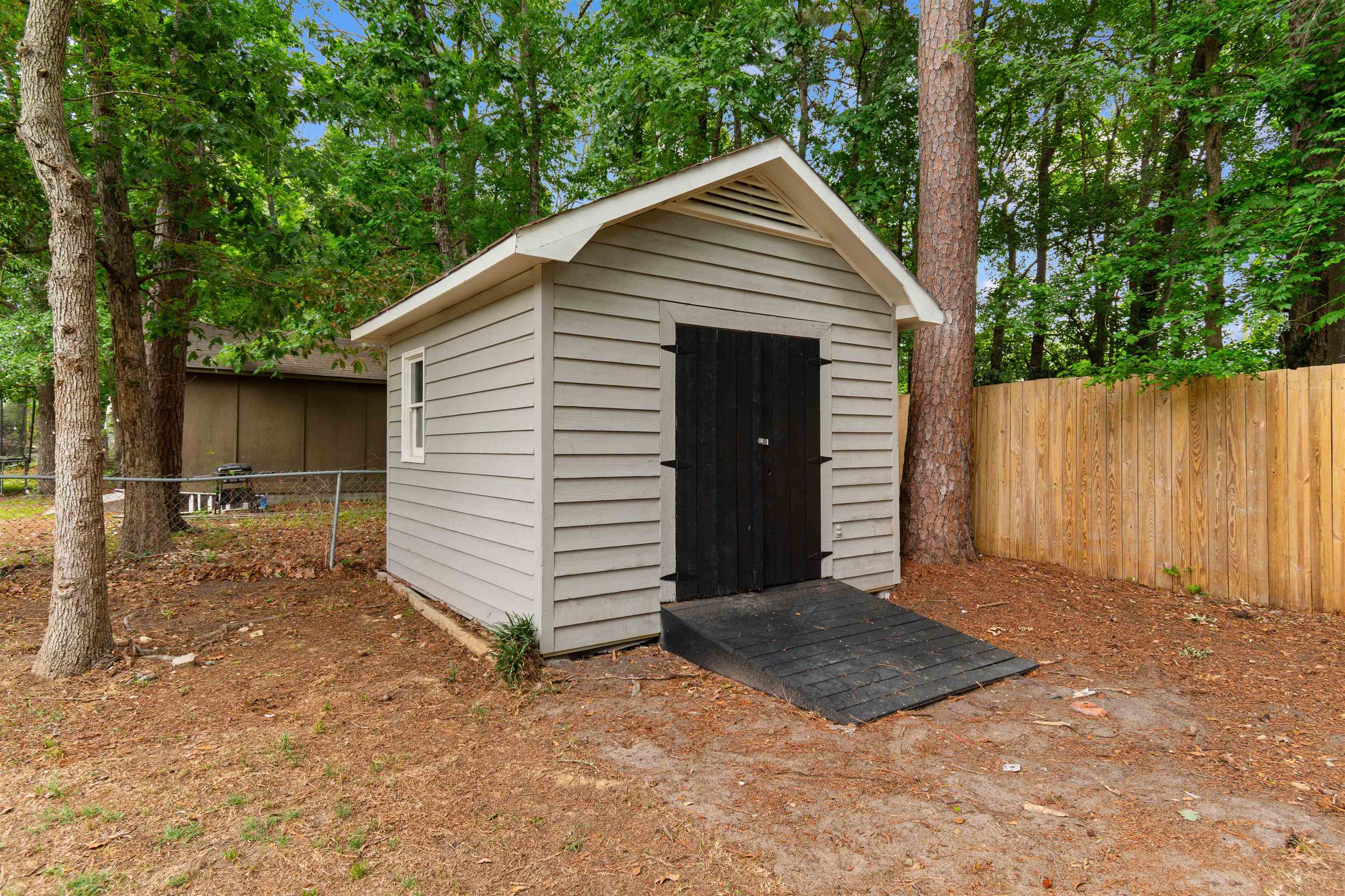 5620 Rosewood Dr. Property Photo 25