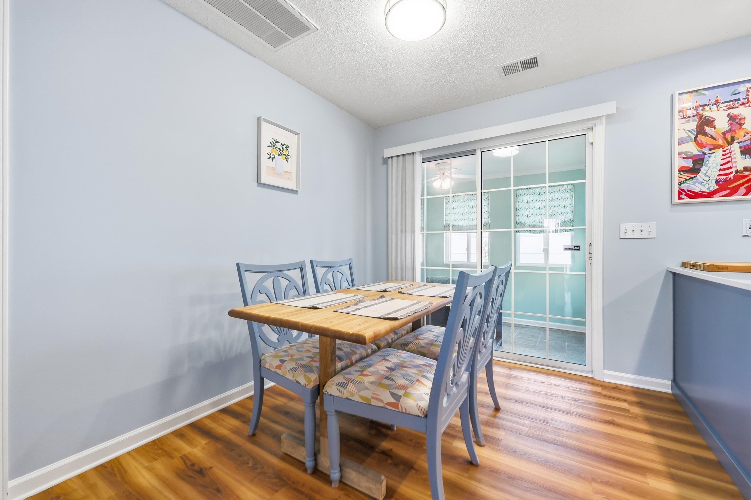 635 Wilshire Ln. Property Photo 13