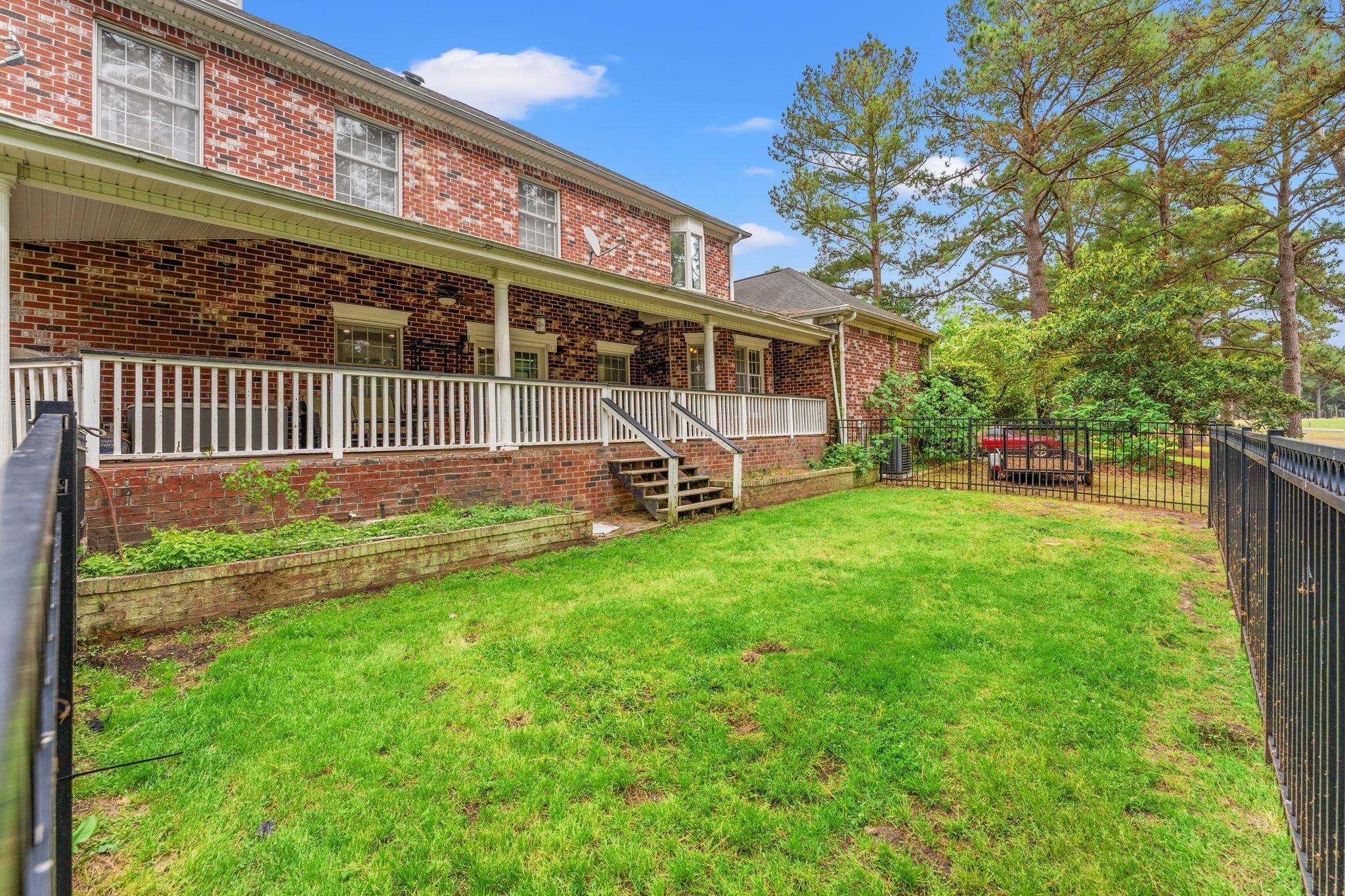 3749 Annandale Dr. Property Photo 45