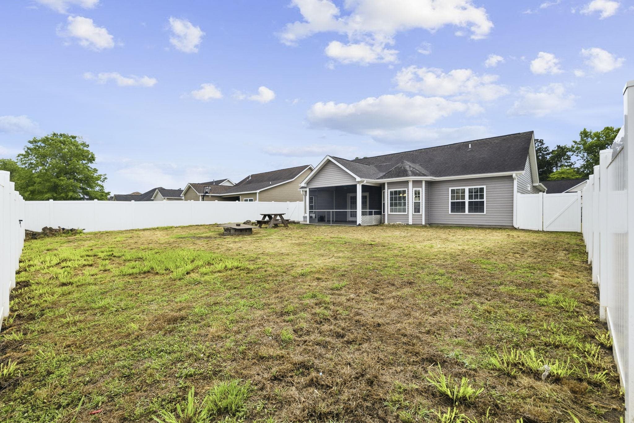 309 Barony Dr. Property Photo 27