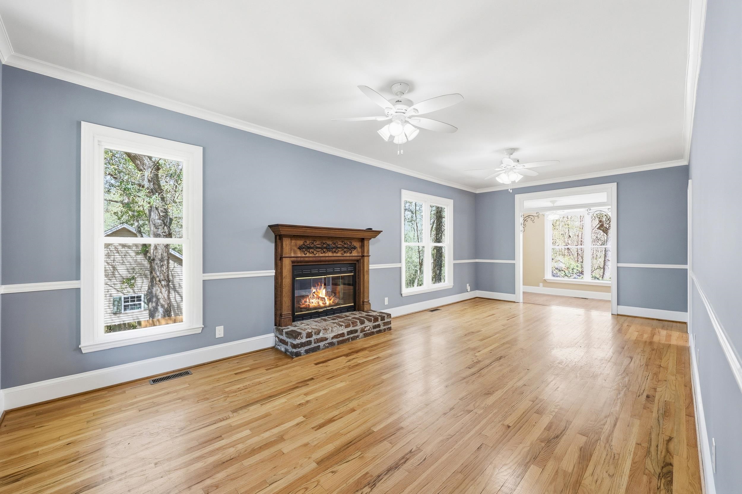 34 Clifton Dr. Property Photo 6