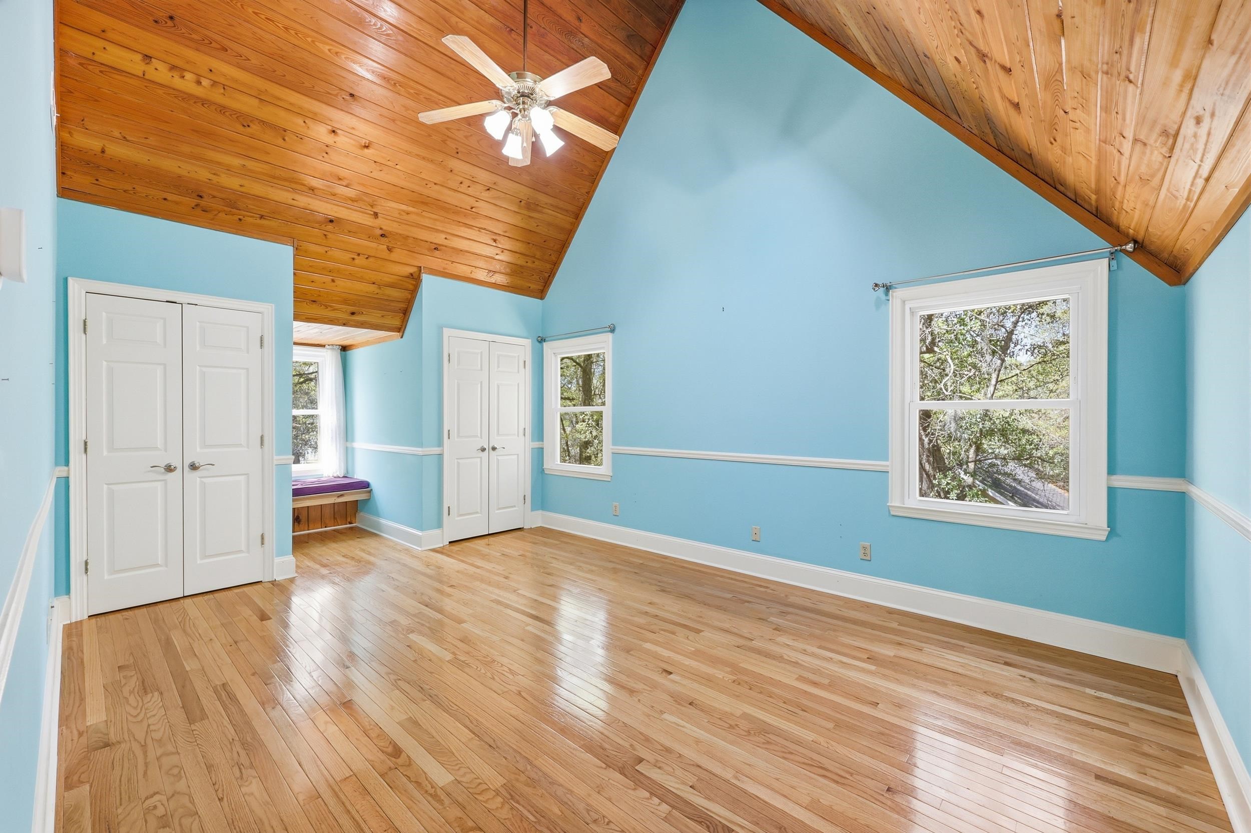 34 Clifton Dr. Property Photo 12