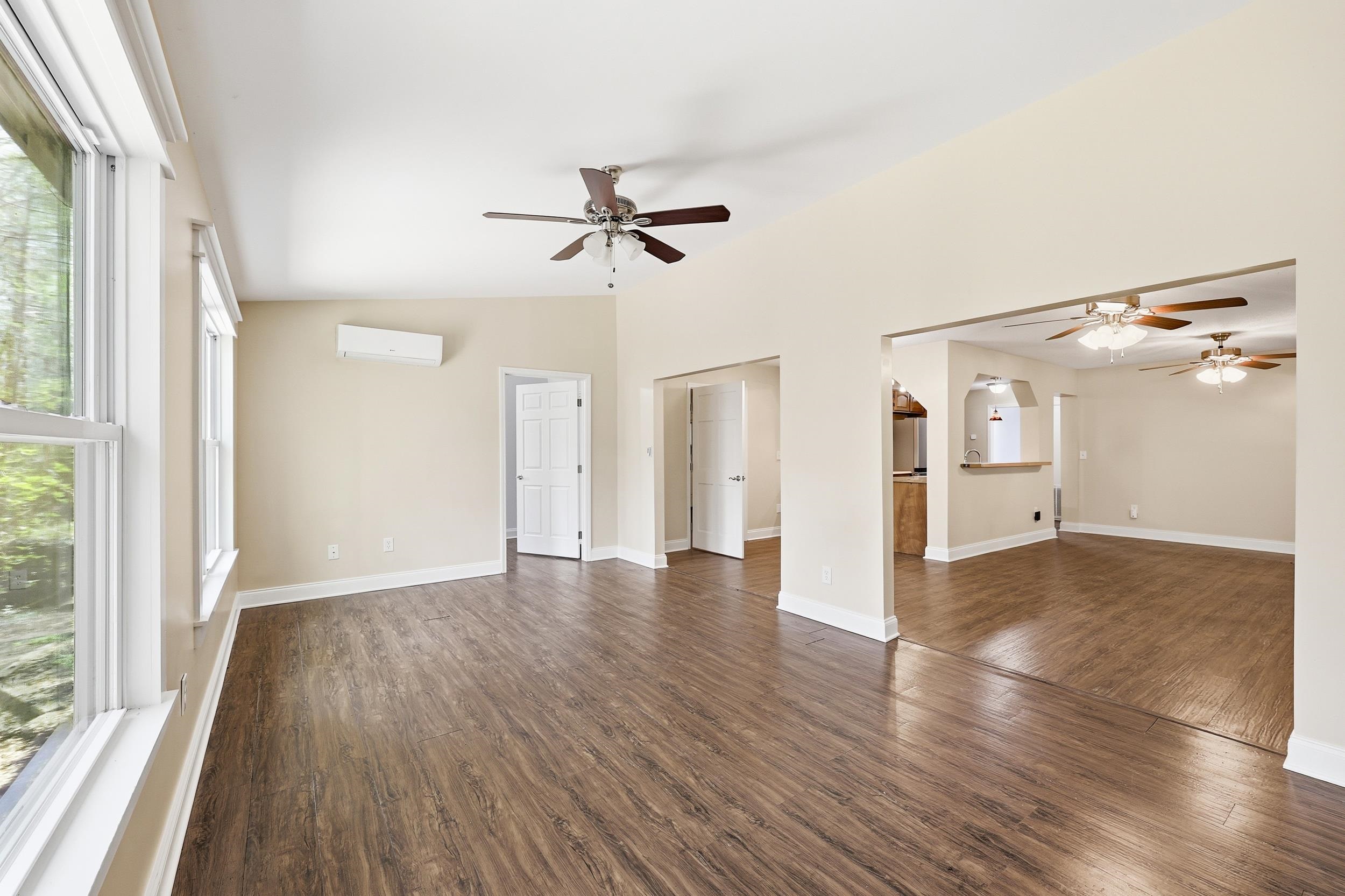 34 Clifton Dr. Property Photo 18
