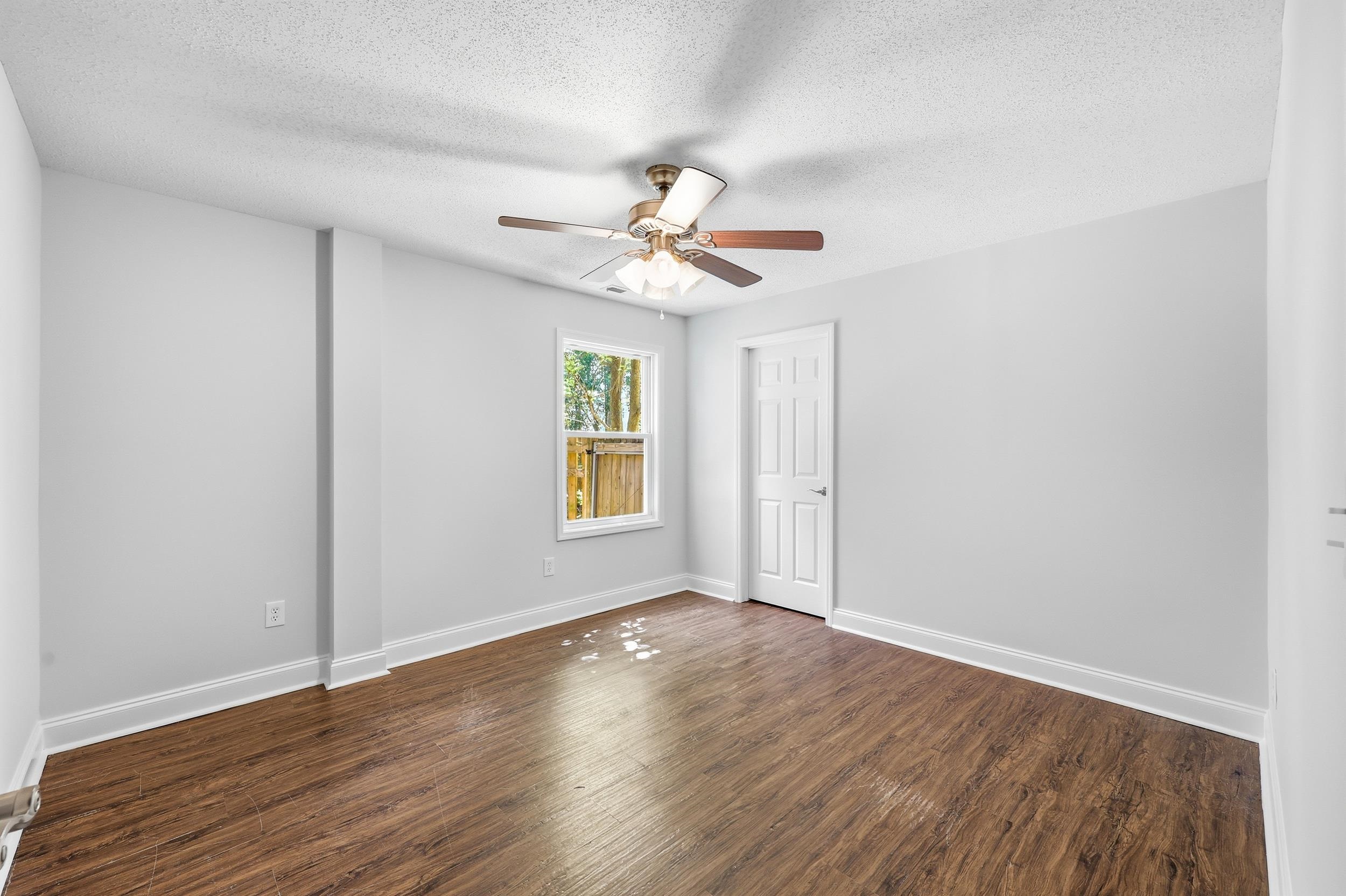 34 Clifton Dr. Property Photo 22