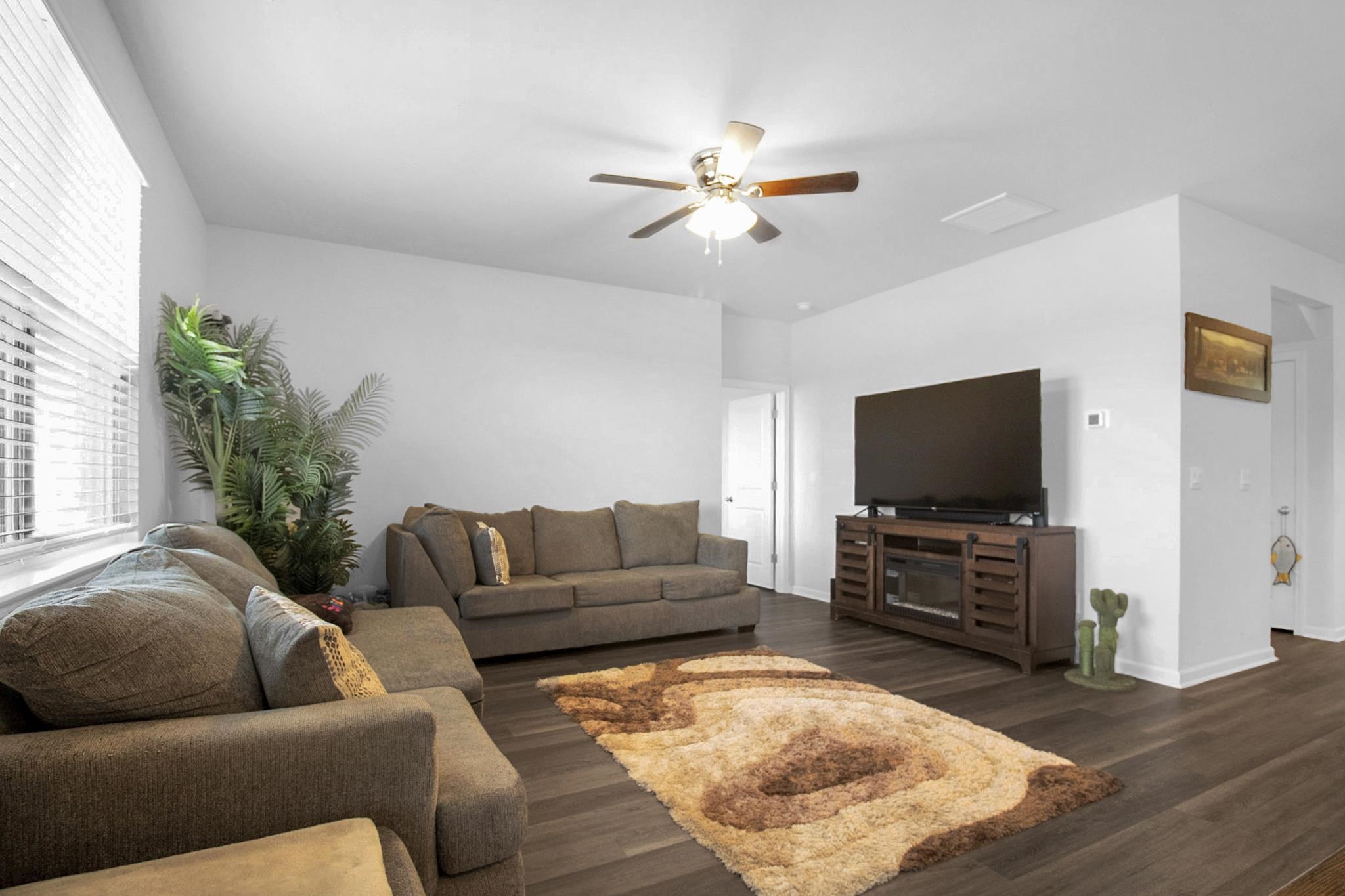 9152 Fort Hill Way Property Photo 8