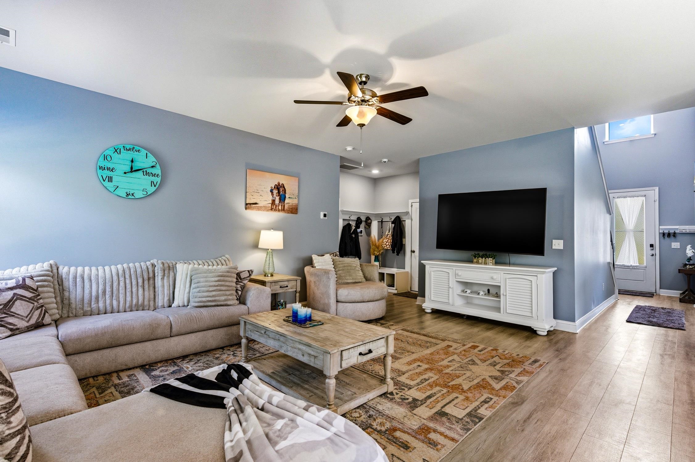 244 Walnut Grove Ct. Property Photo 6
