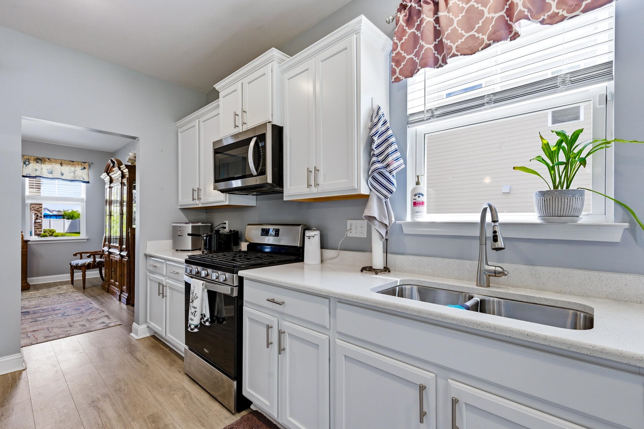 244 Walnut Grove Ct. Property Photo 13