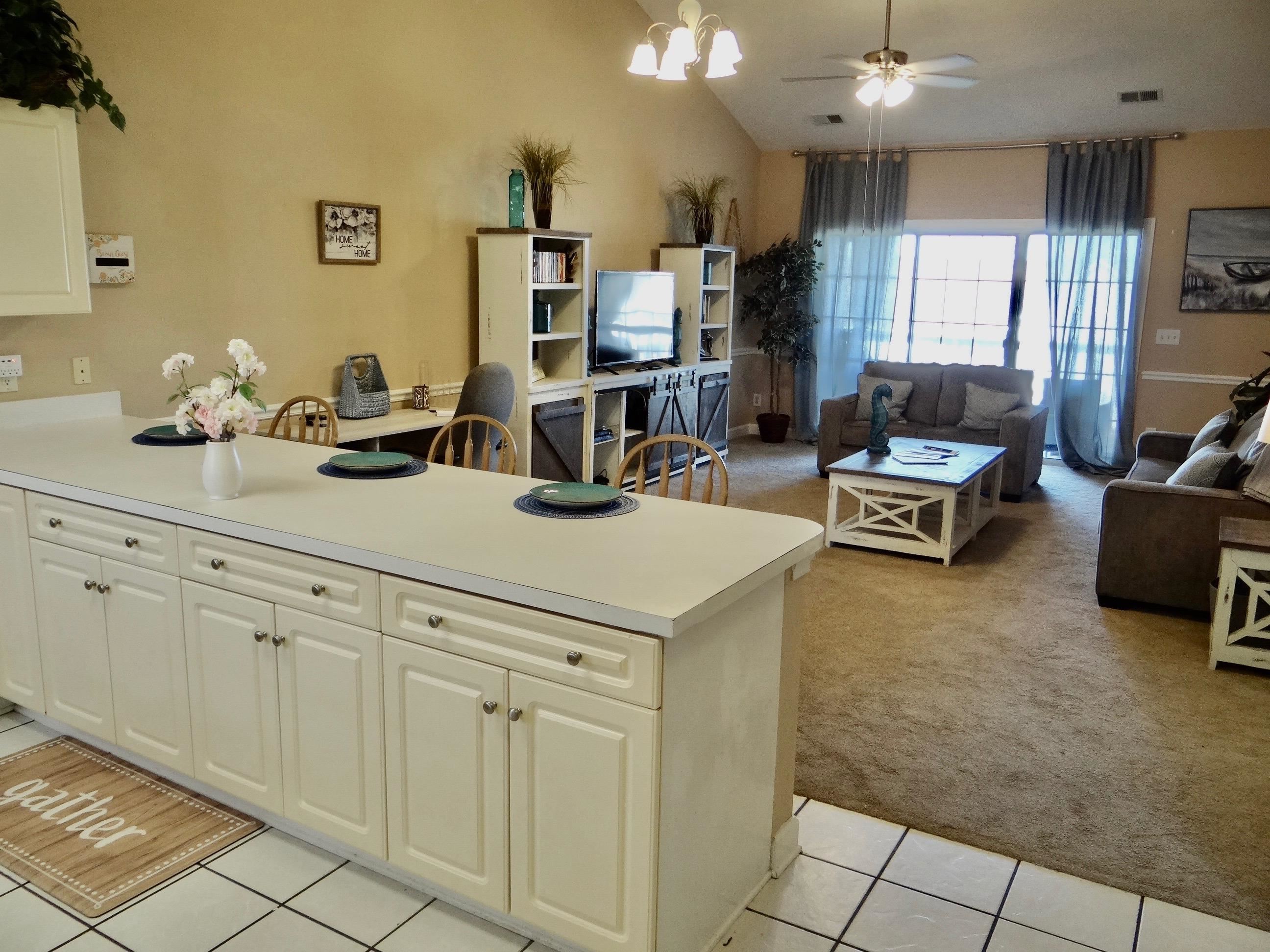 3973 Forsythia Ct. Property Photo 2