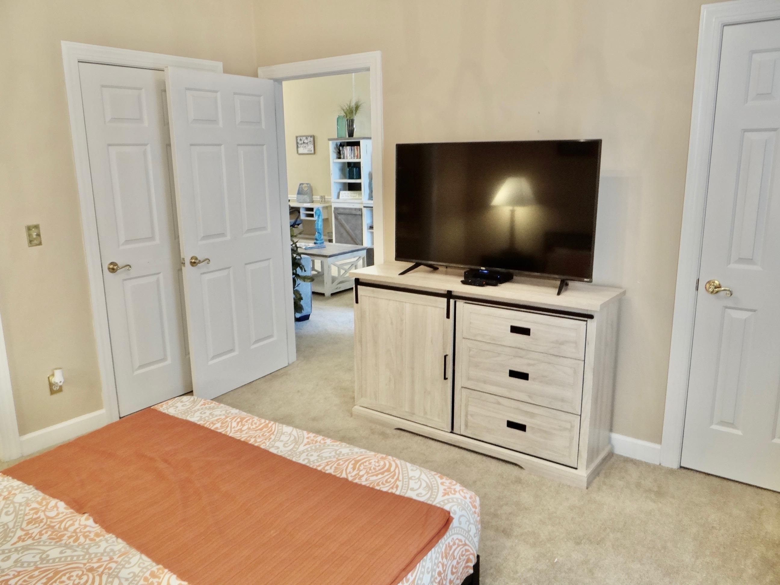 3973 Forsythia Ct. Property Photo 10