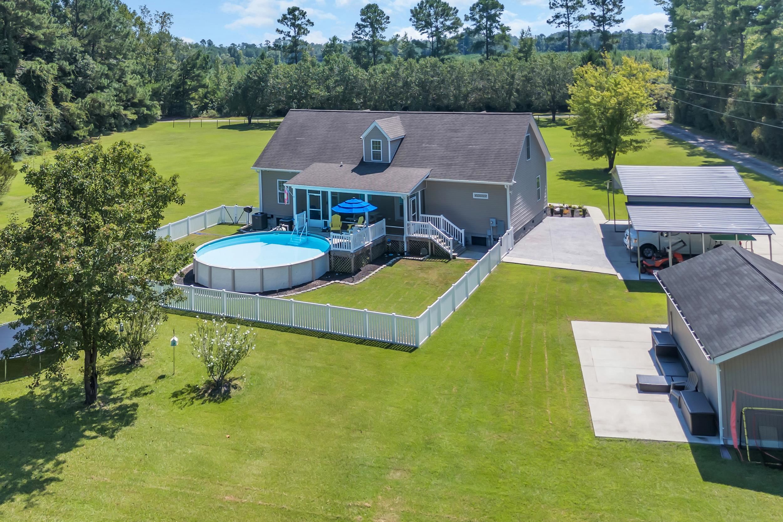 381 Saint Ives Rd. Property Photo 43