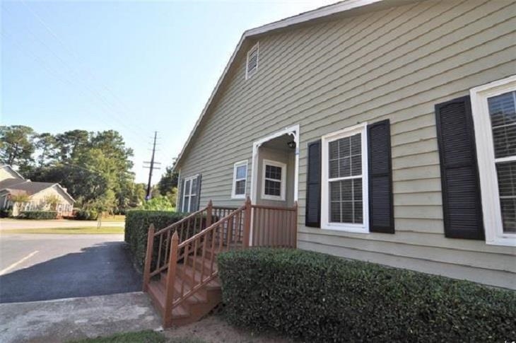 4840 Moss Creek Loop Property Photo 2
