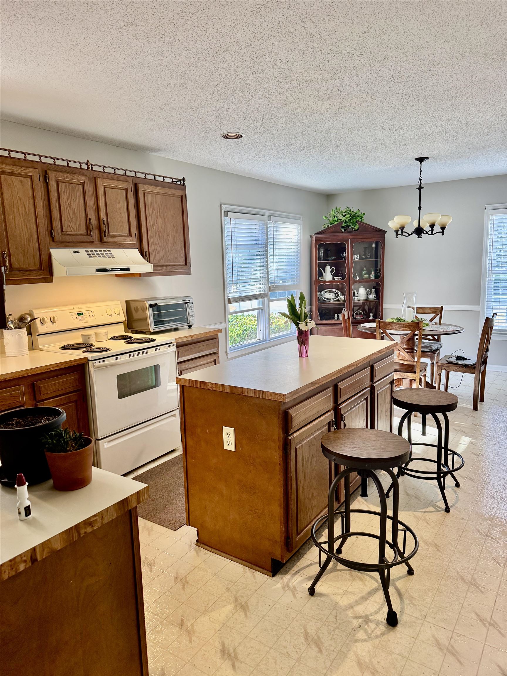 4840 Moss Creek Loop Property Photo 7