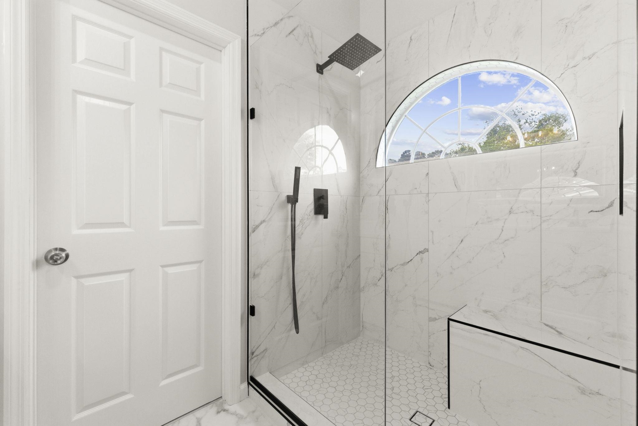1527 Hallborough Dr. Property Photo 23