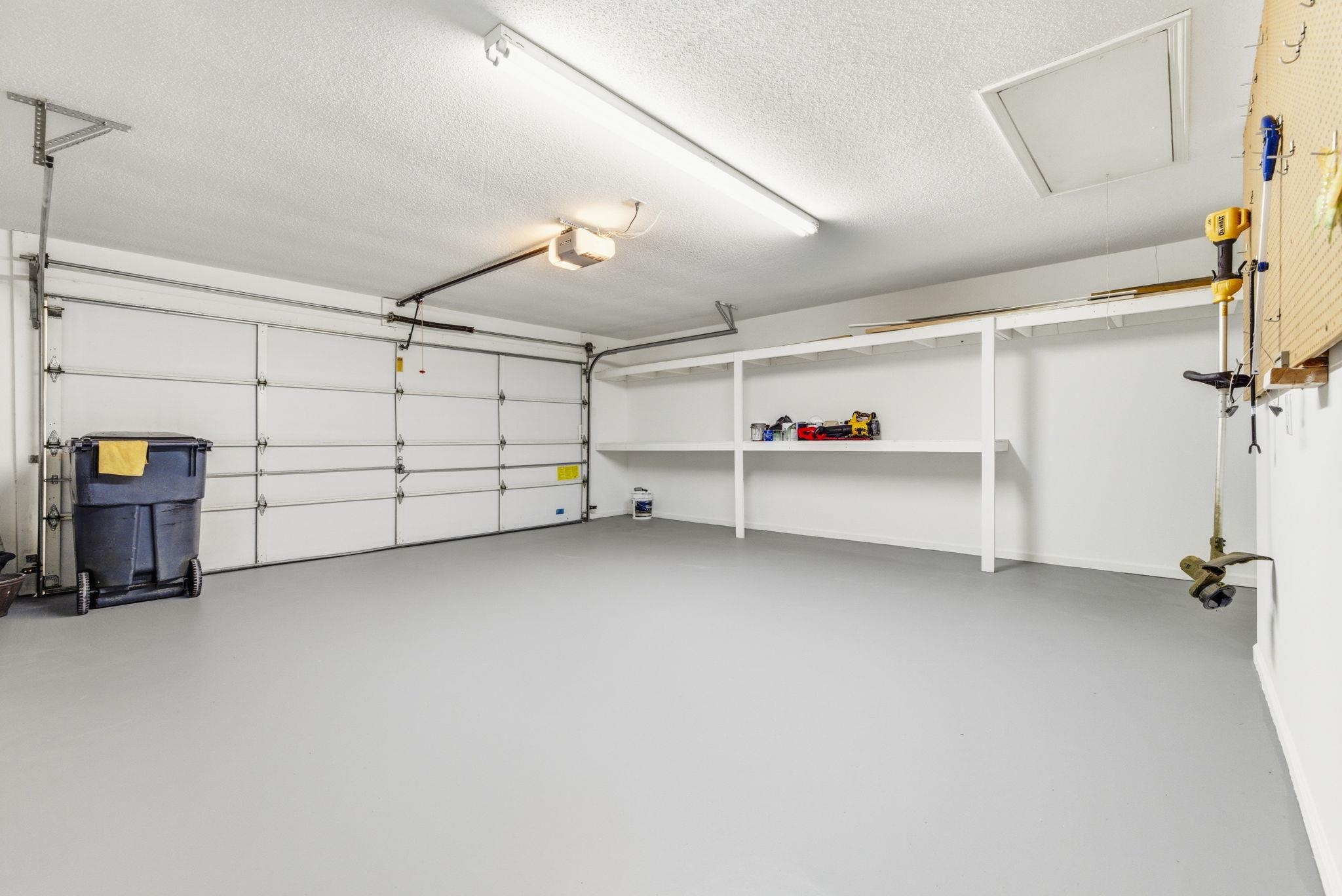 1527 Hallborough Dr. Property Photo 31