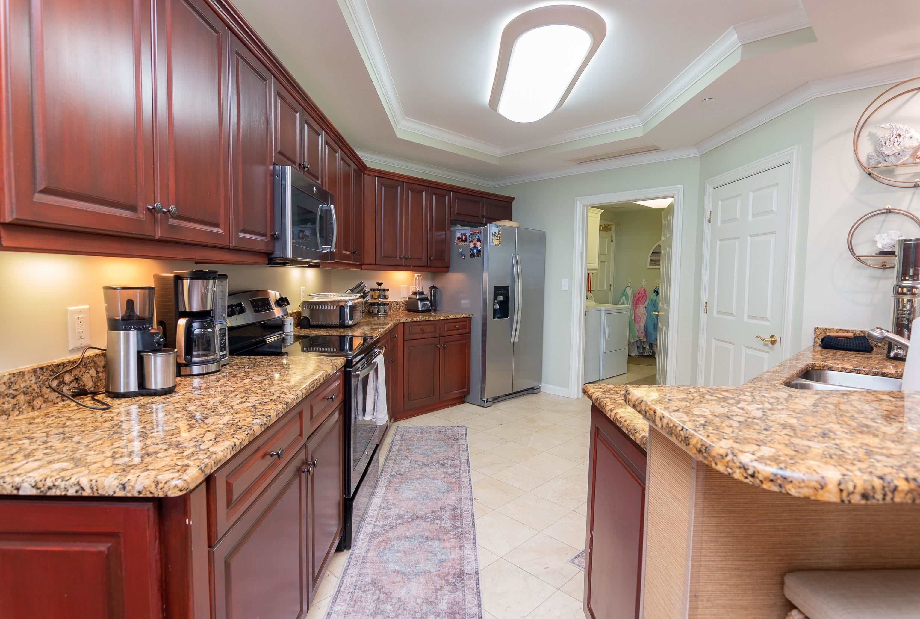 8500 Margate Circle Property Photo 15