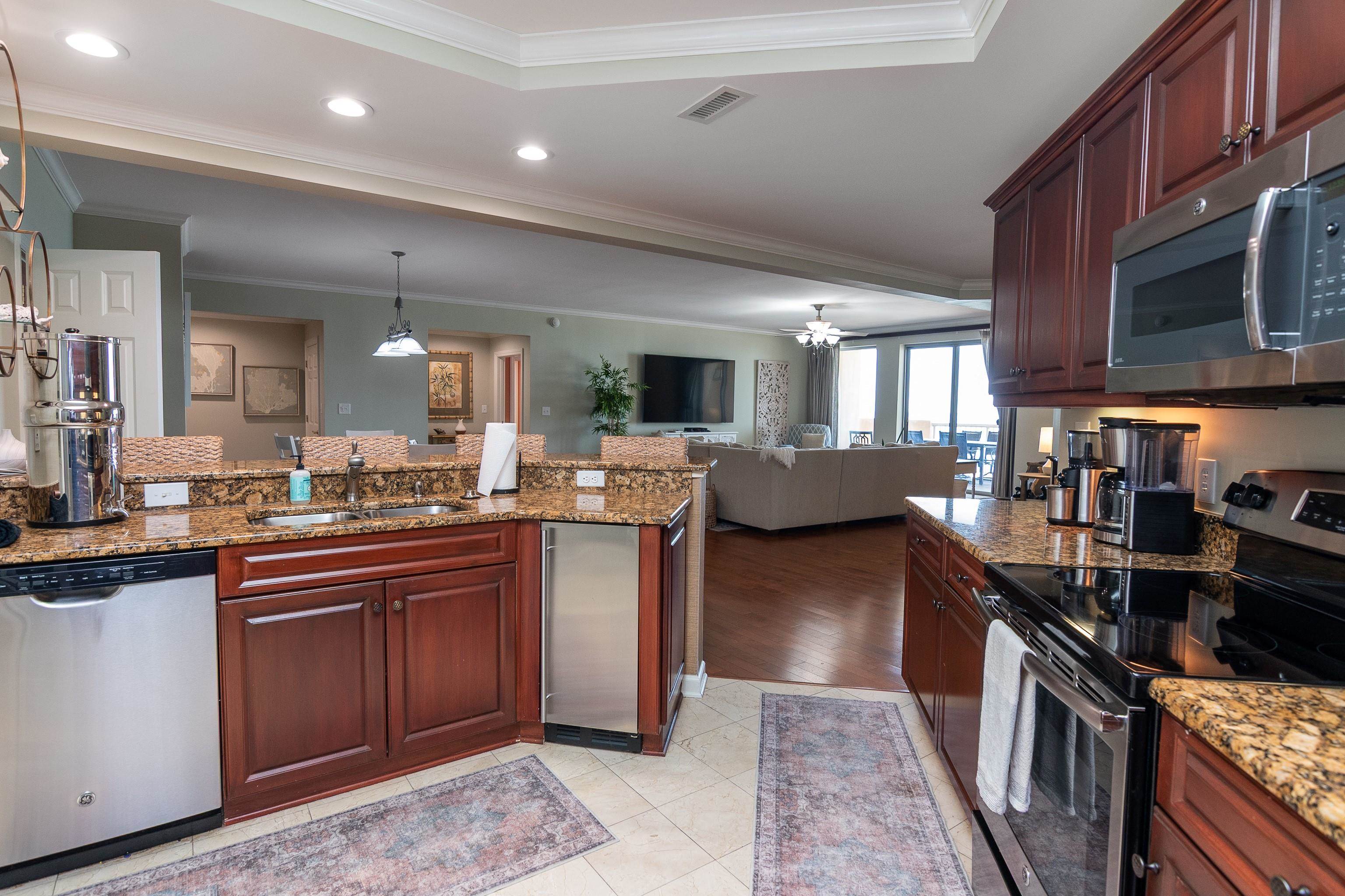 8500 Margate Circle Property Photo 17