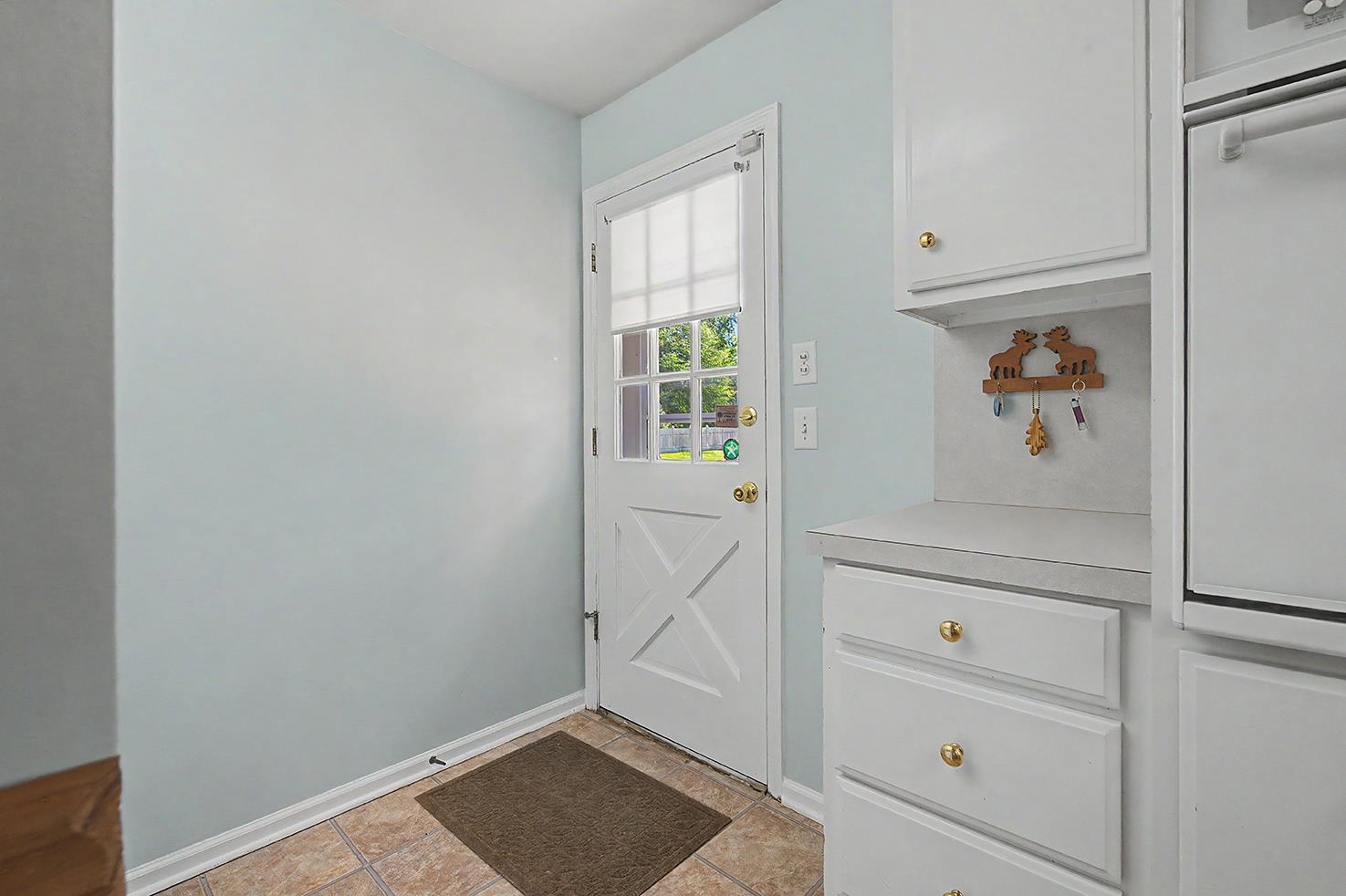 164 Mohican Dr. Property Photo 37