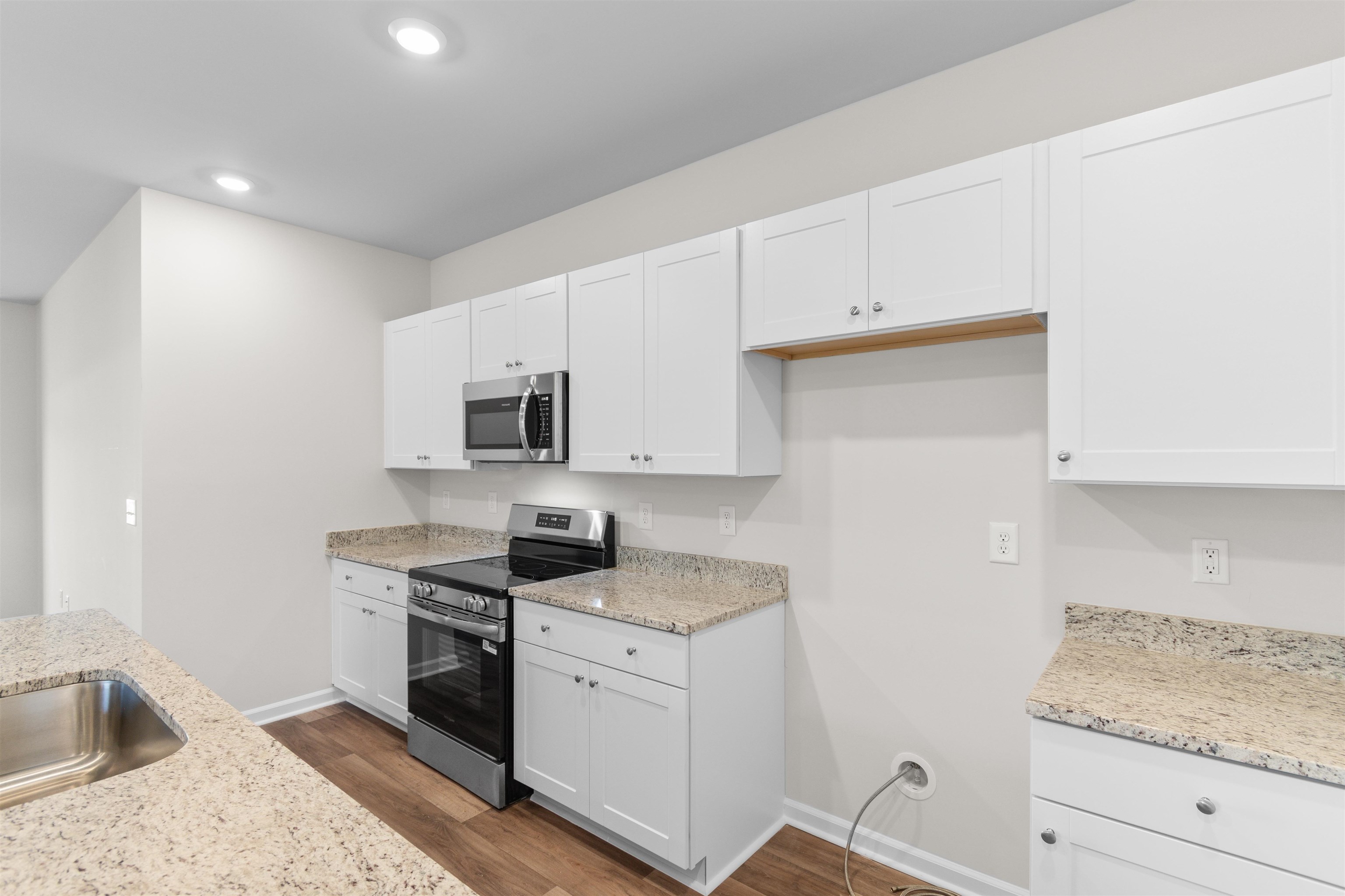 1209 Patchouli Dr. Property Photo 6