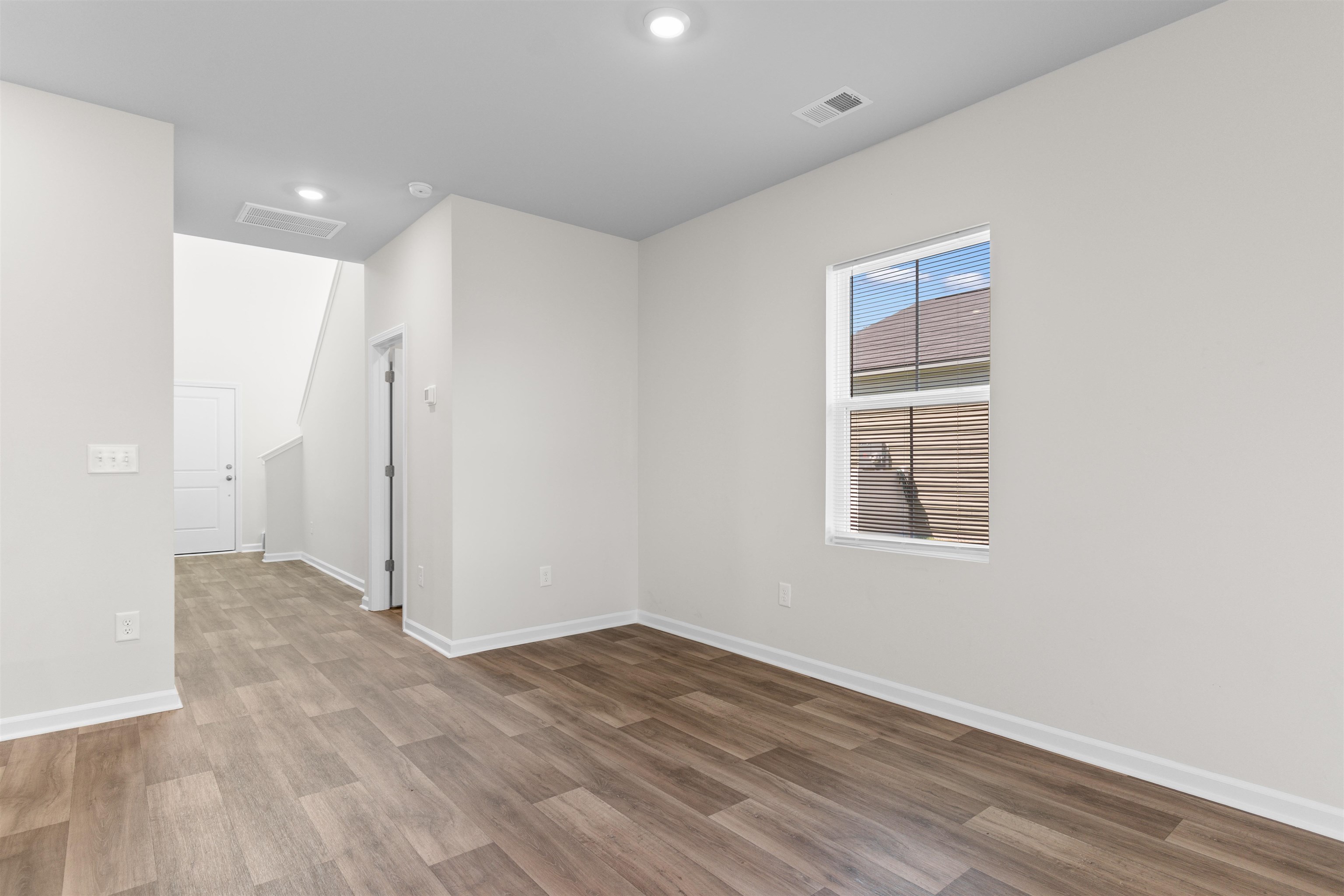1209 Patchouli Dr. Property Photo 16