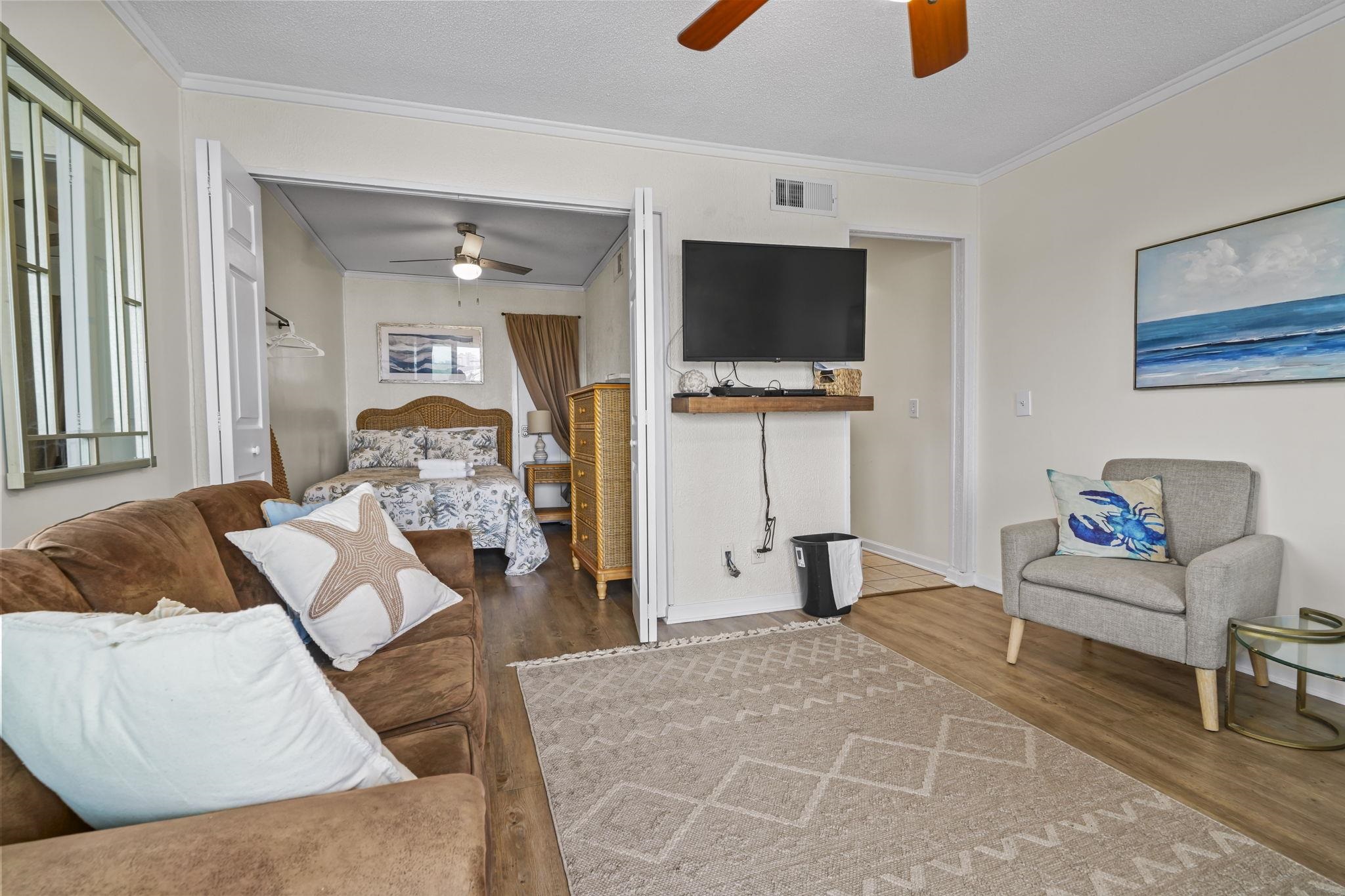 9400 Shore Dr. Property Photo 24