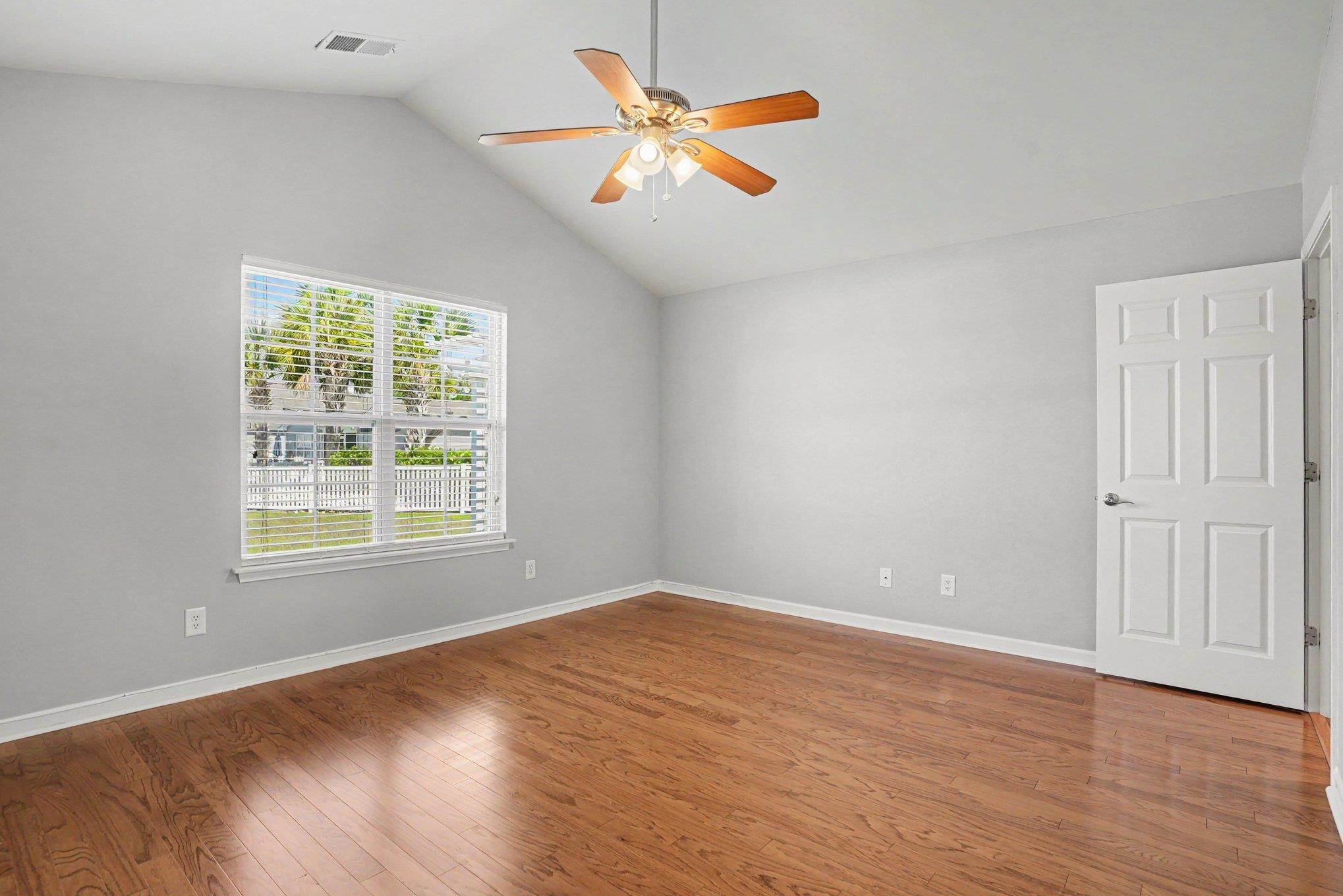 293 Southern Breezes Circle Property Photo 23