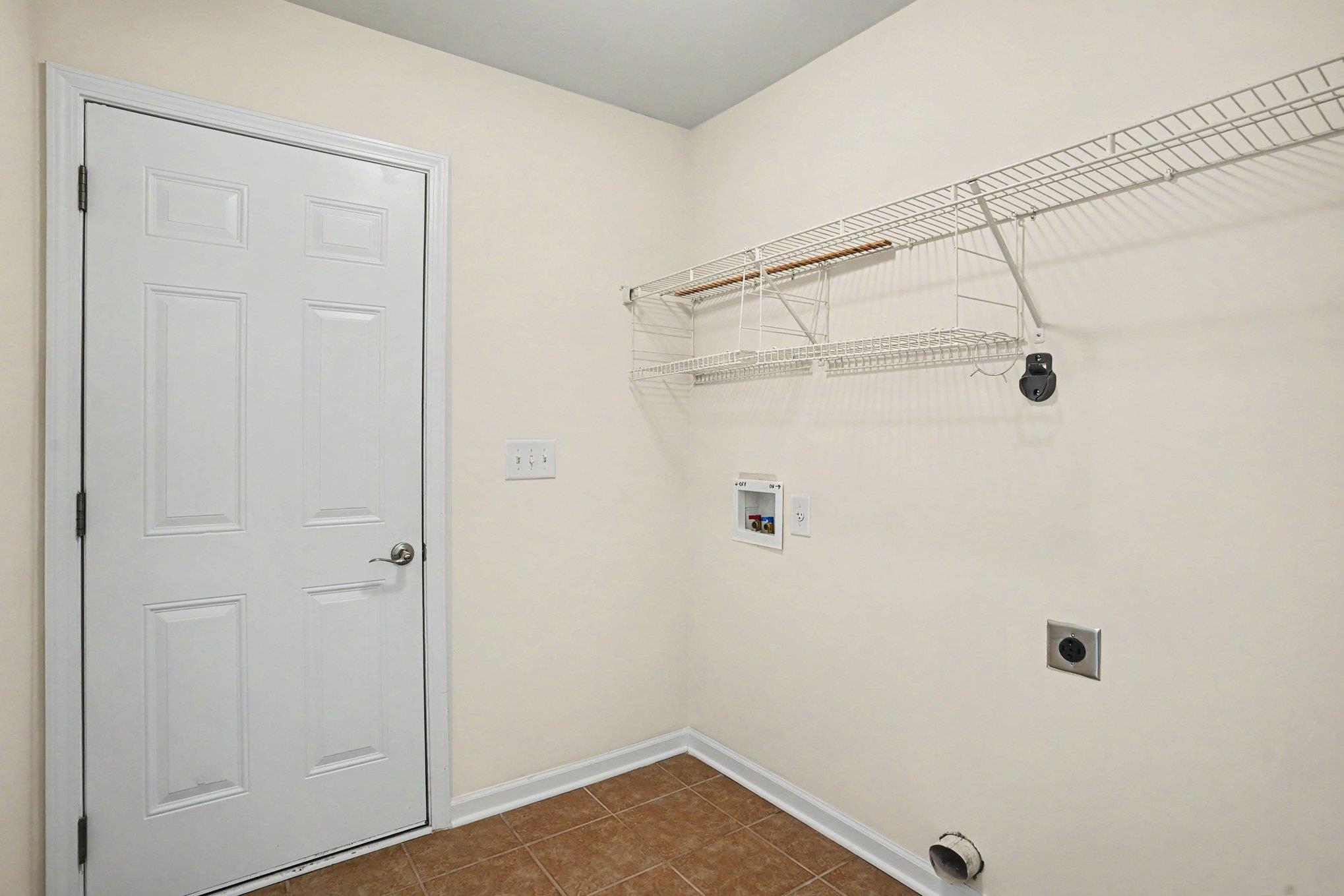 293 Southern Breezes Circle Property Photo 33