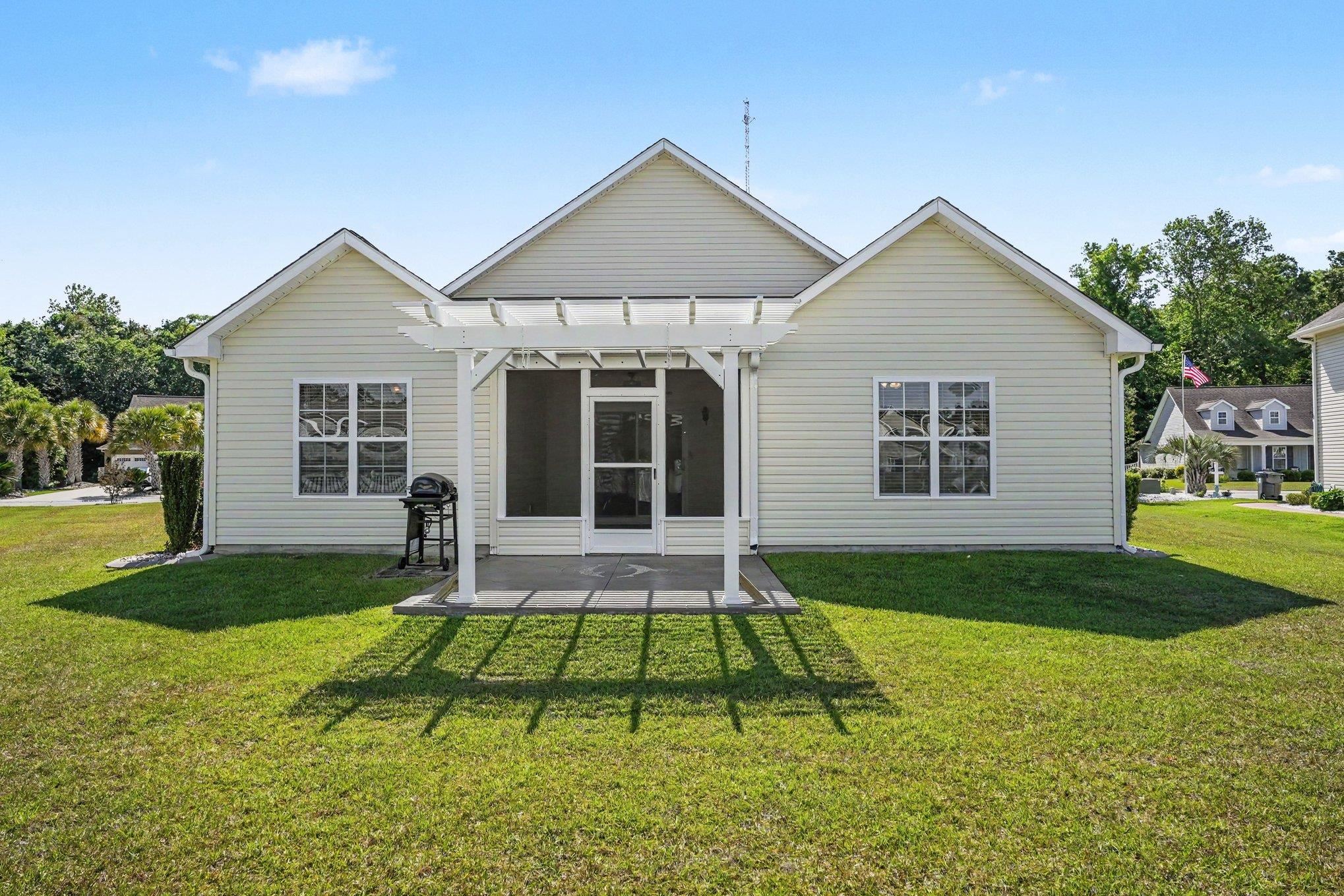 293 Southern Breezes Circle Property Photo 37