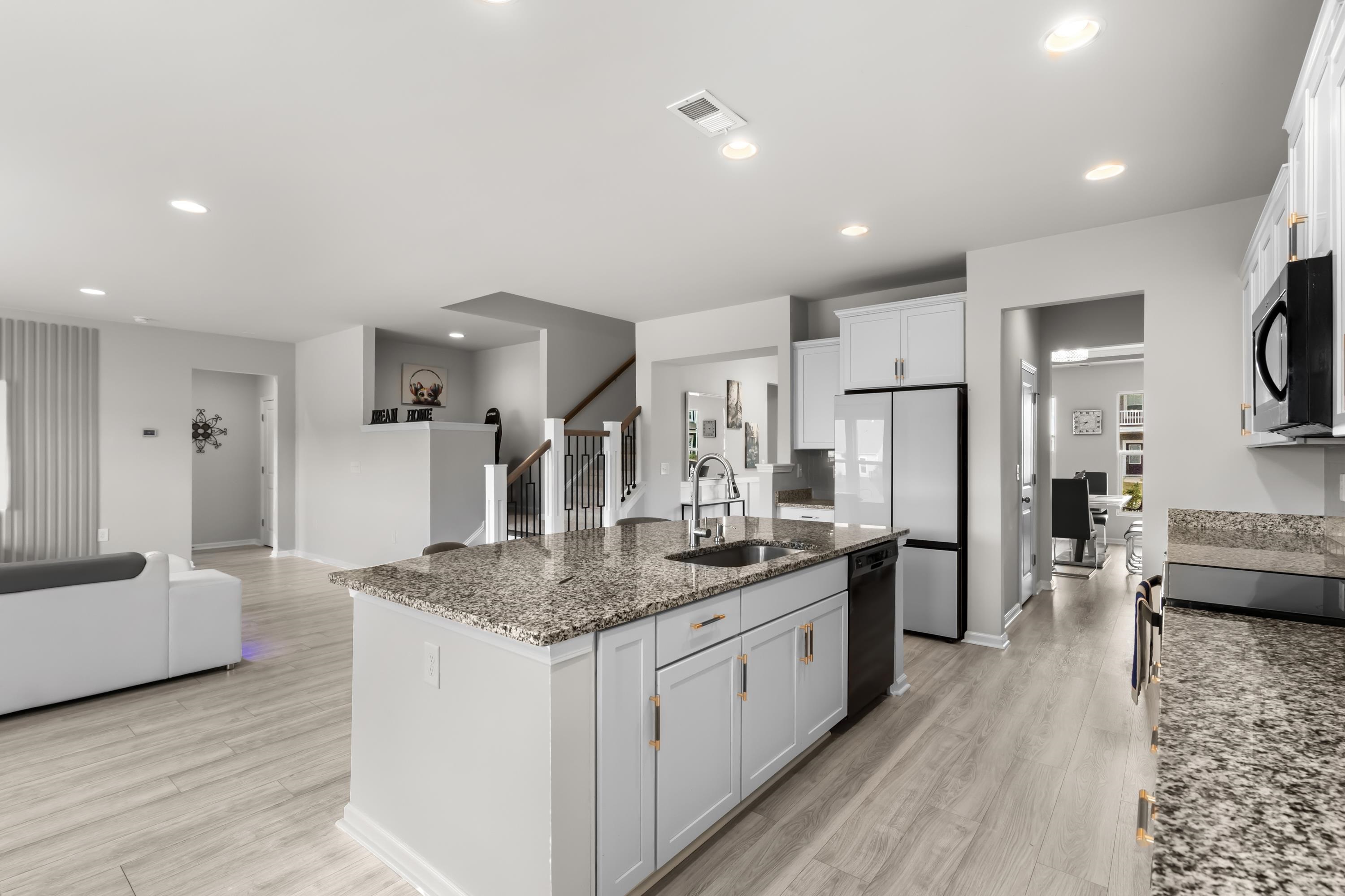 467 Noah Ave. Property Photo 19