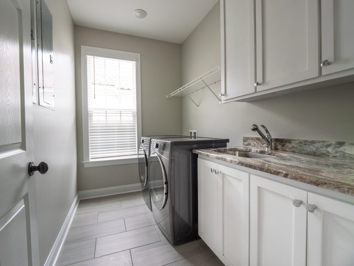 925 Bluffview Dr. Property Photo 36