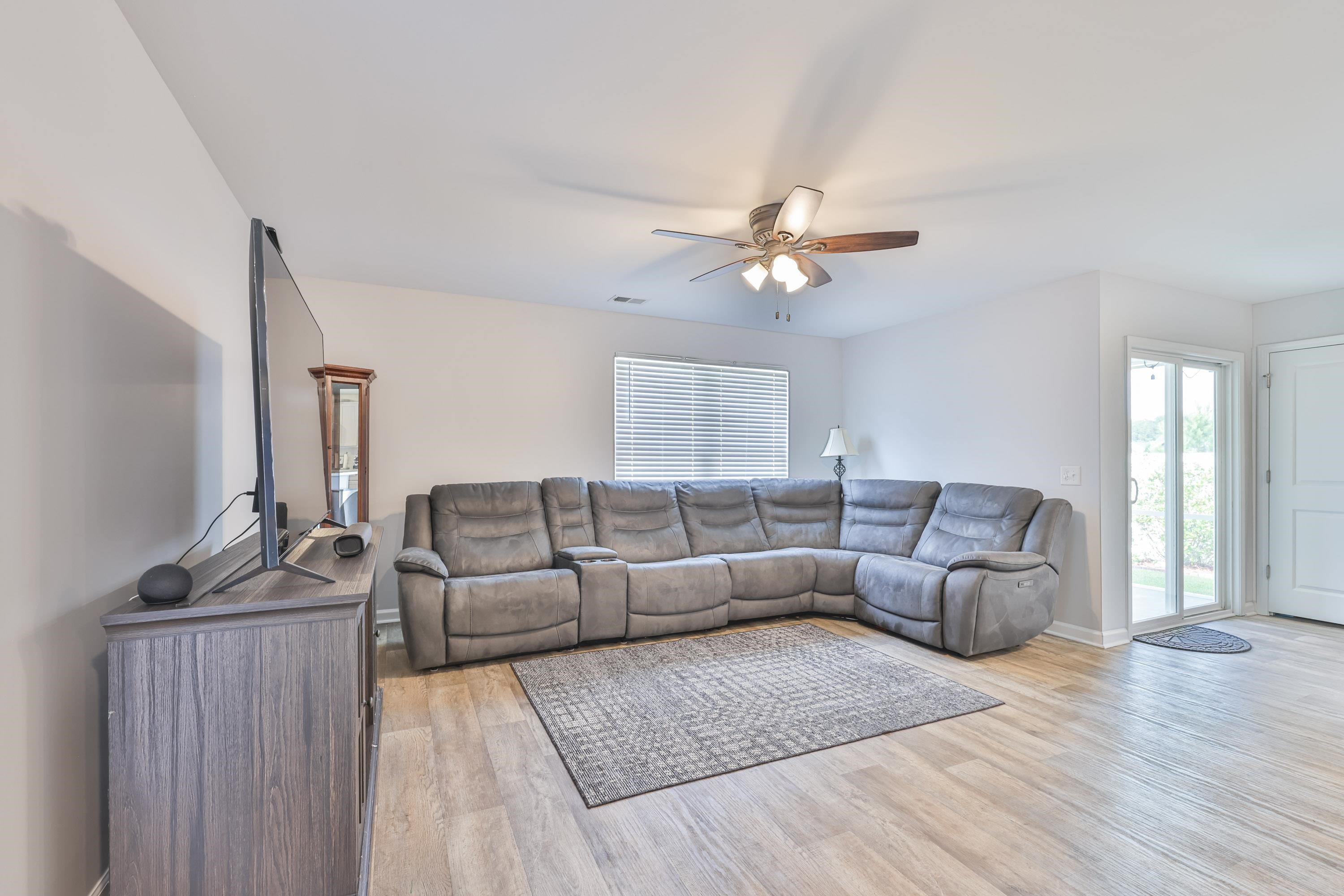 208 Golden Bear Circle Property Photo 8