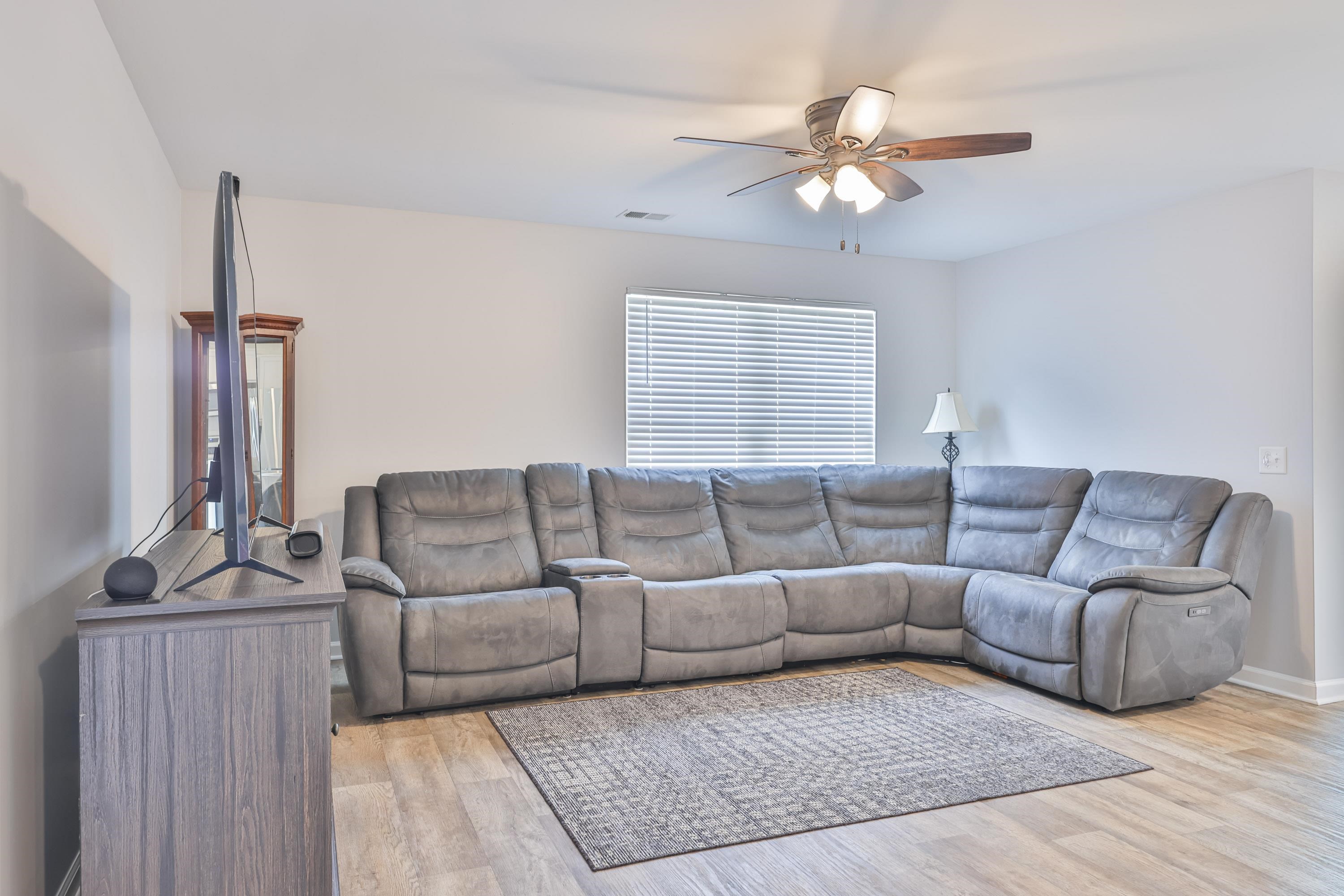 208 Golden Bear Circle Property Photo 10