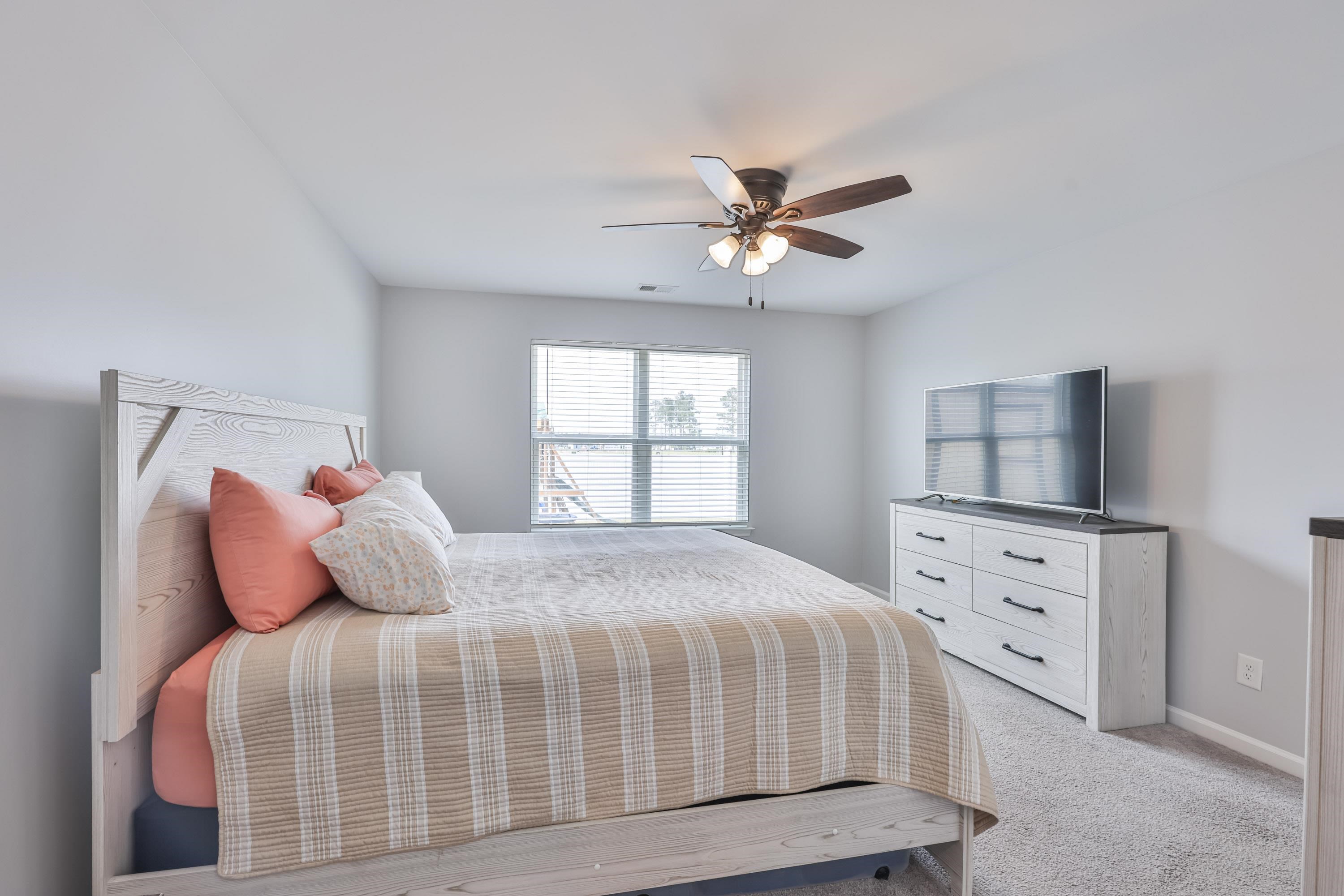 208 Golden Bear Circle Property Photo 16