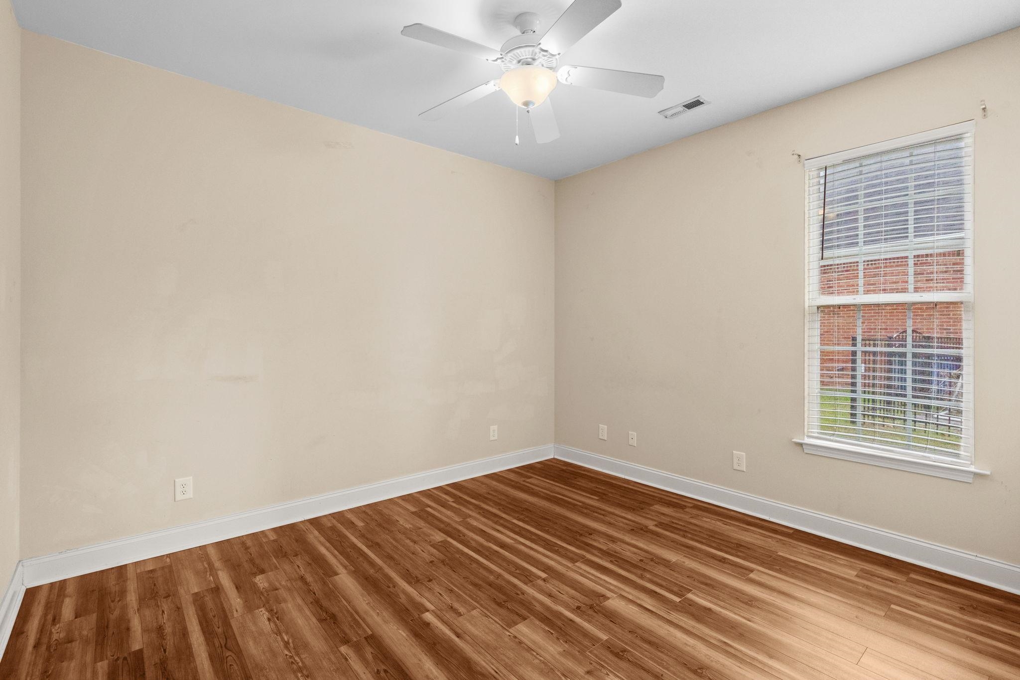 542 Stonemason Dr. Property Photo 37