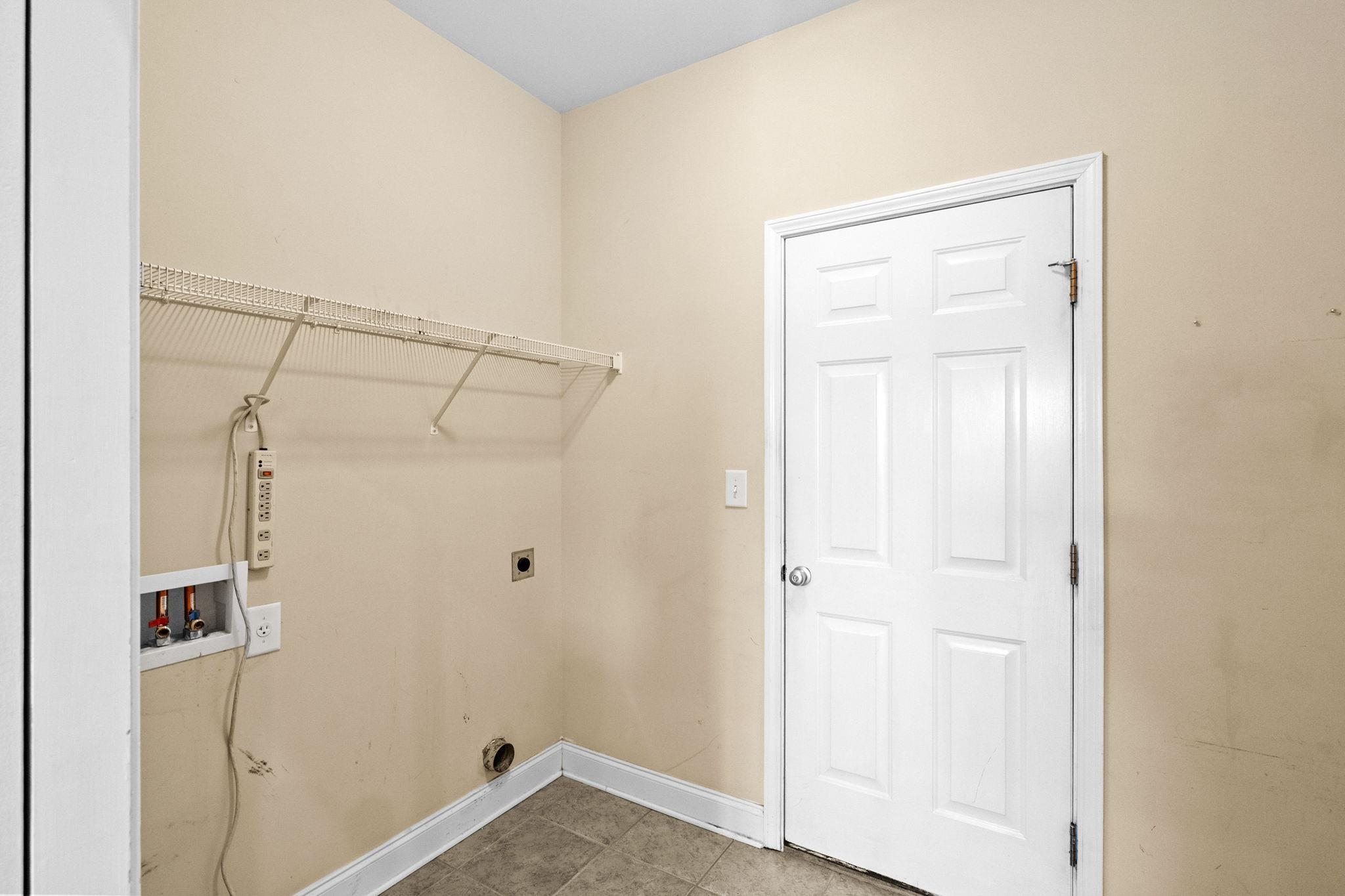 542 Stonemason Dr. Property Photo 42